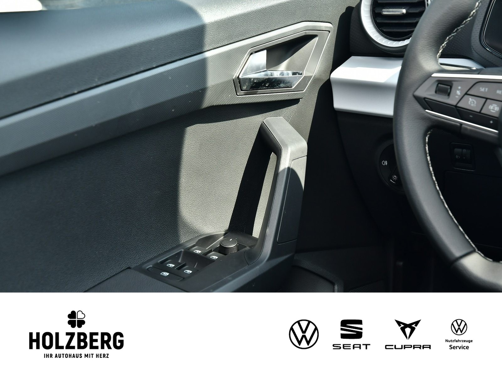 Fahrzeugabbildung SEAT Arona 1.0 TSI Style Edition SHZ+CARPLAY+FULL LINK