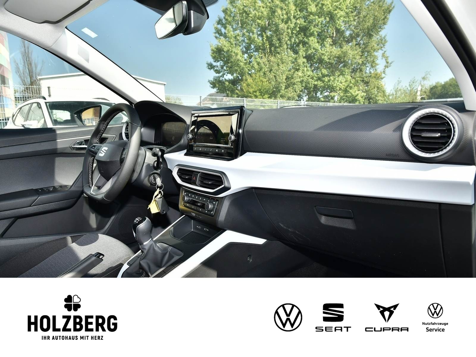 Fahrzeugabbildung SEAT Arona 1.0 TSI Style Edition SHZ+CARPLAY+FULL LINK