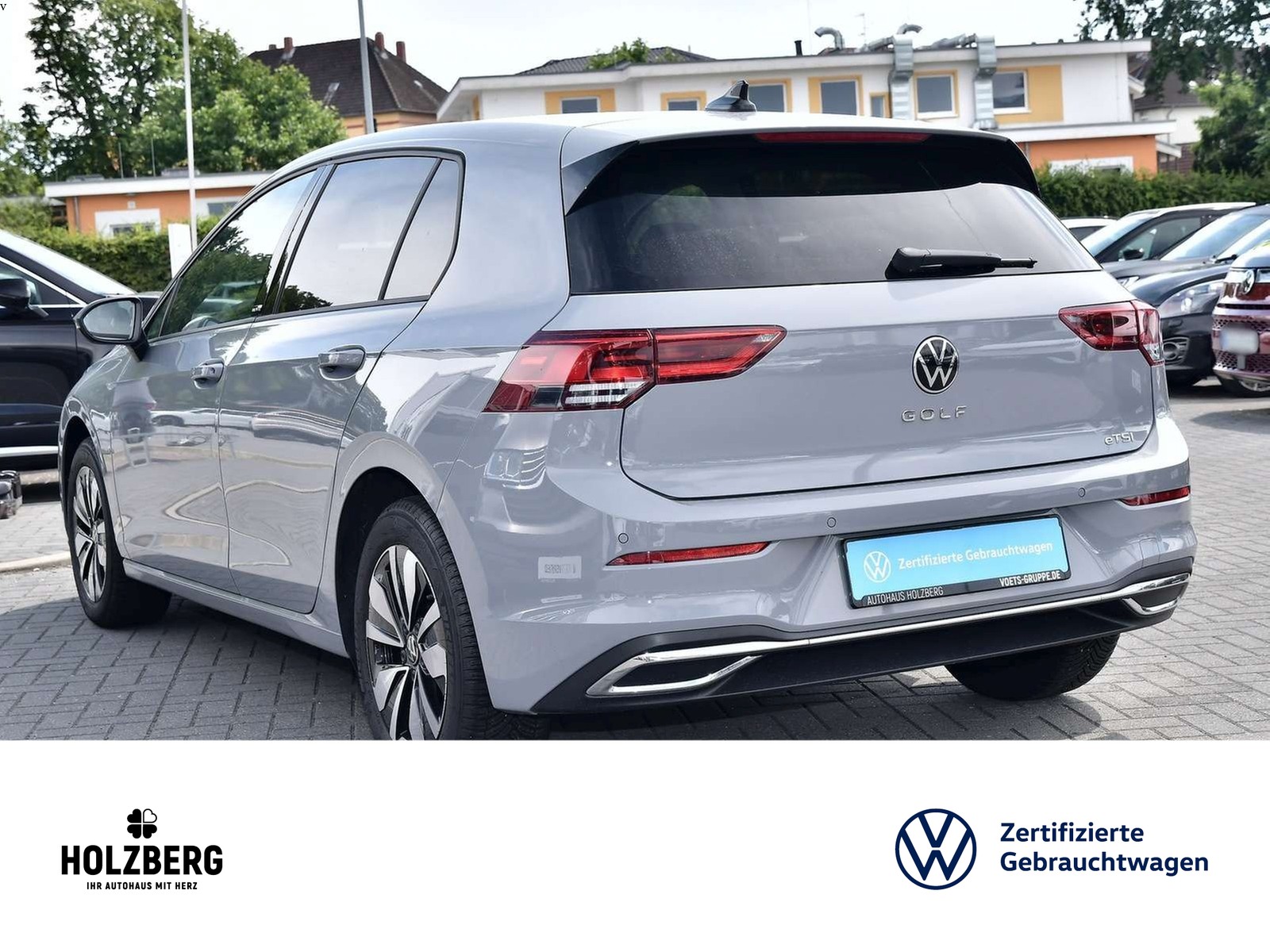 Fahrzeugabbildung Volkswagen Golf VIII 1.0 eTSI DSG Move AHK+LED+KLIMA+SHZ