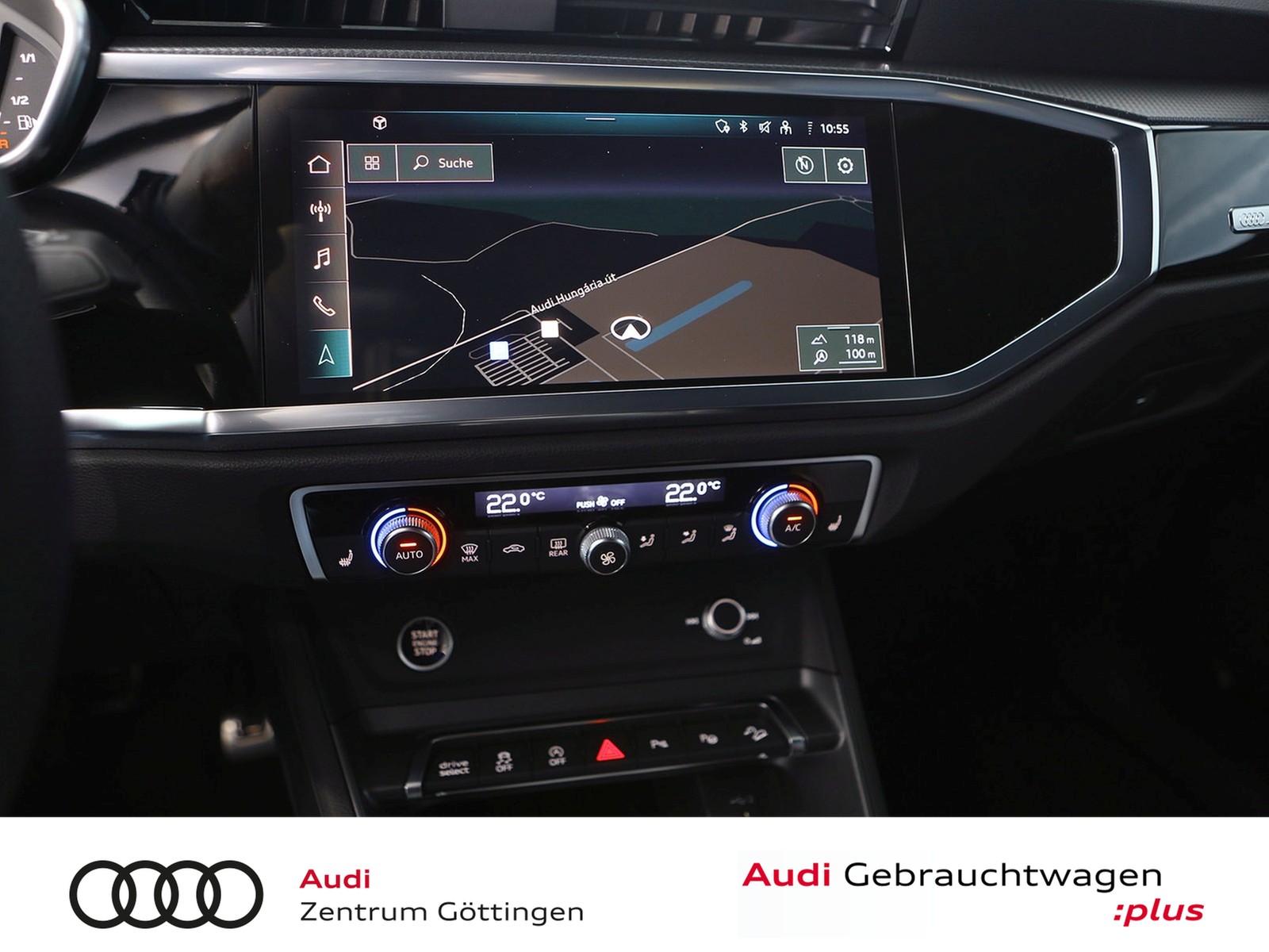 Fahrzeugabbildung Audi Q3 35 TDI S tronic S line +AHK+PANO+MATRIX LED