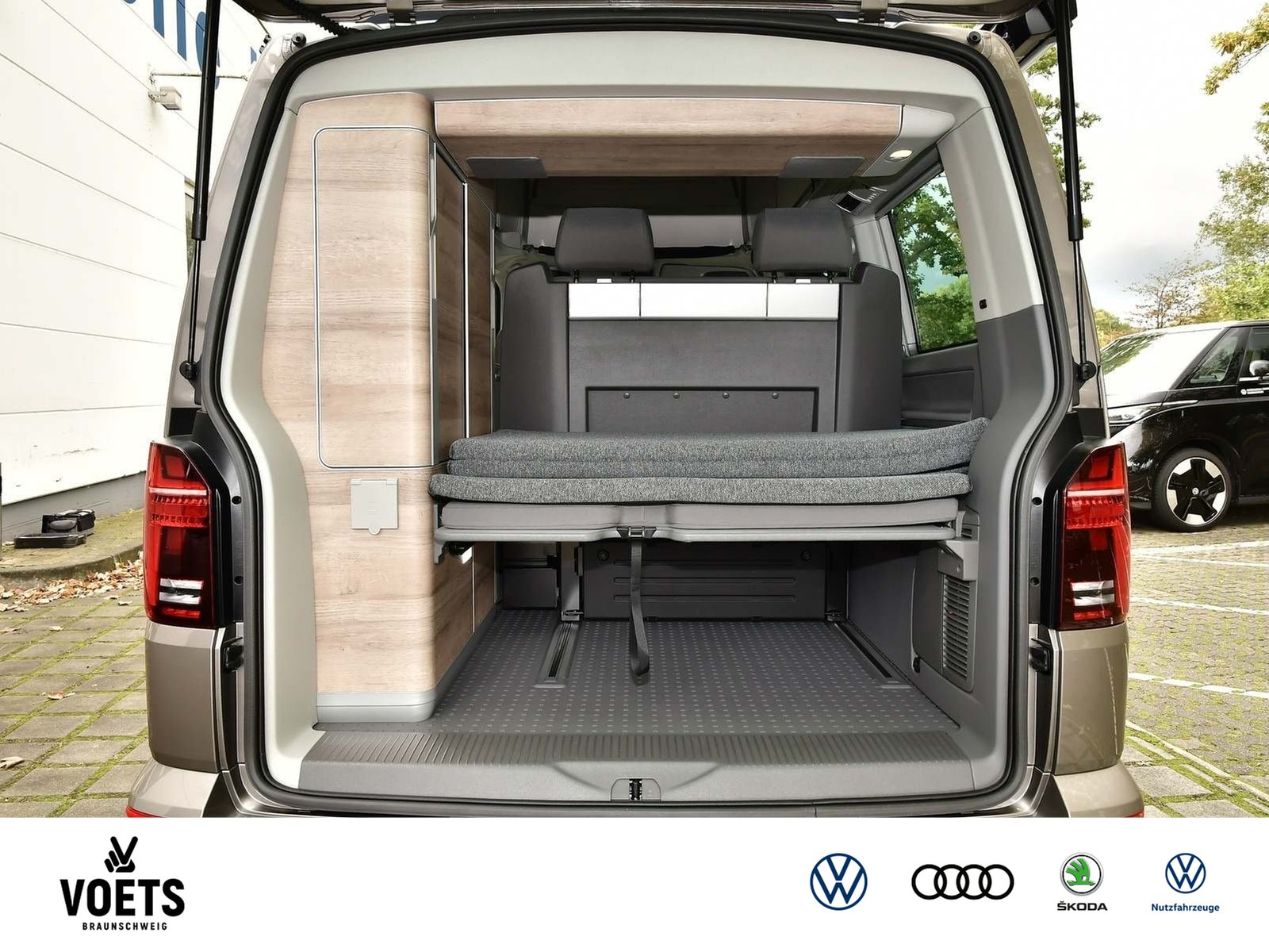 Fahrzeugabbildung Volkswagen T6 California 6.1 Ocean 2.0 TDI Edition Navi+Kamera+Markise+ACC