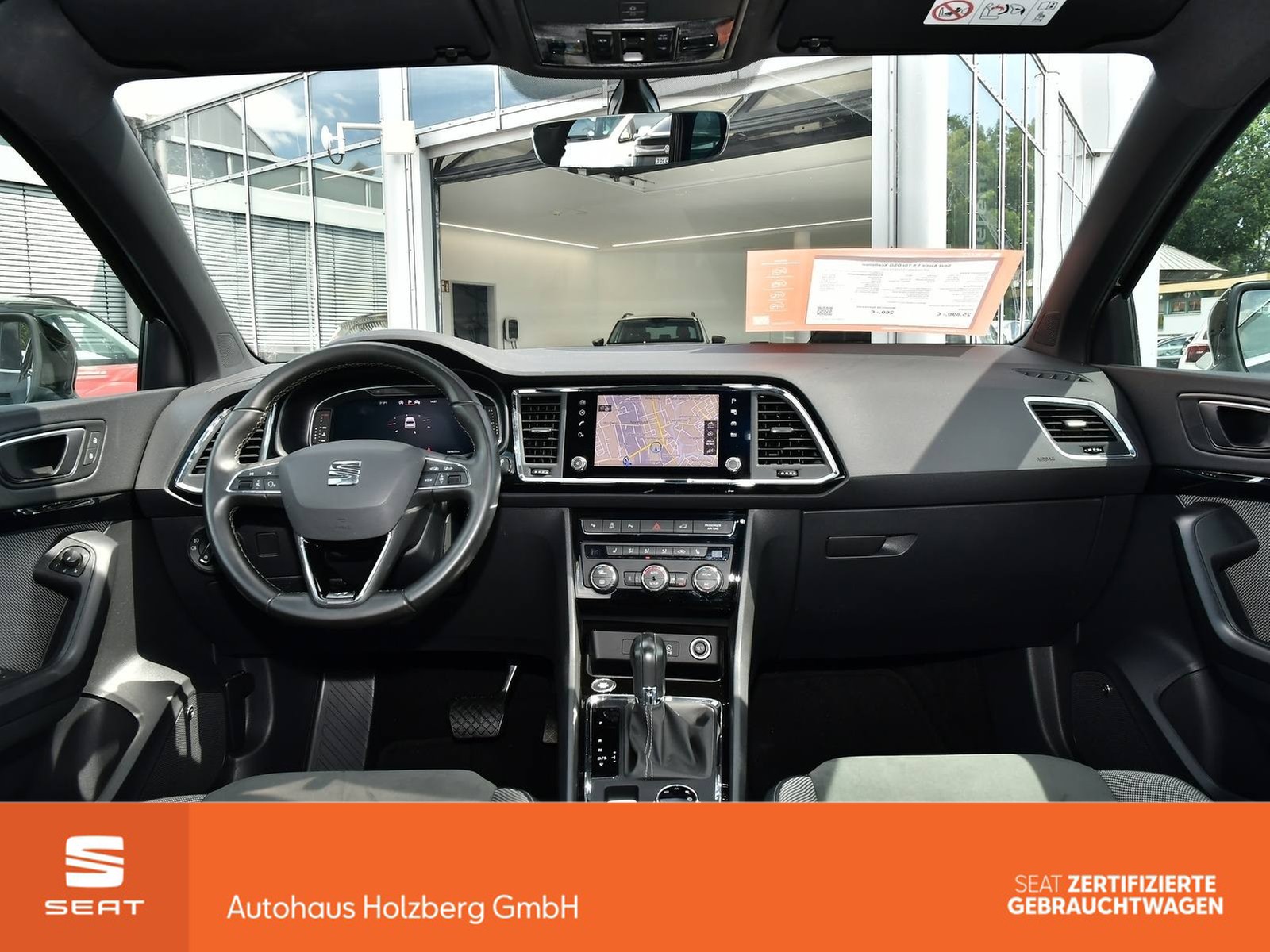 Fahrzeugabbildung SEAT Ateca 1.5 TSI DSG Xcellence NAVI+AHK+STHZ+PANO