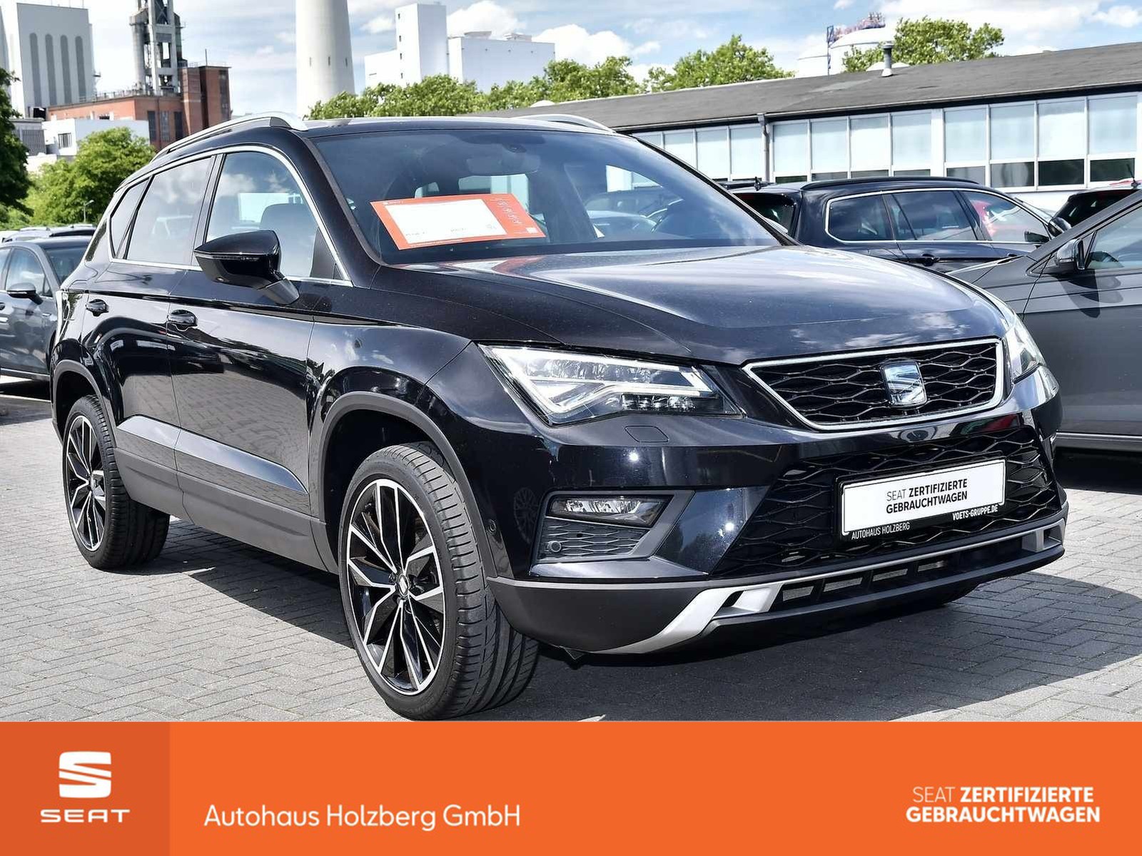 Fahrzeugabbildung SEAT Ateca 1.5 TSI DSG Xcellence NAVI+AHK+STHZ+PANO