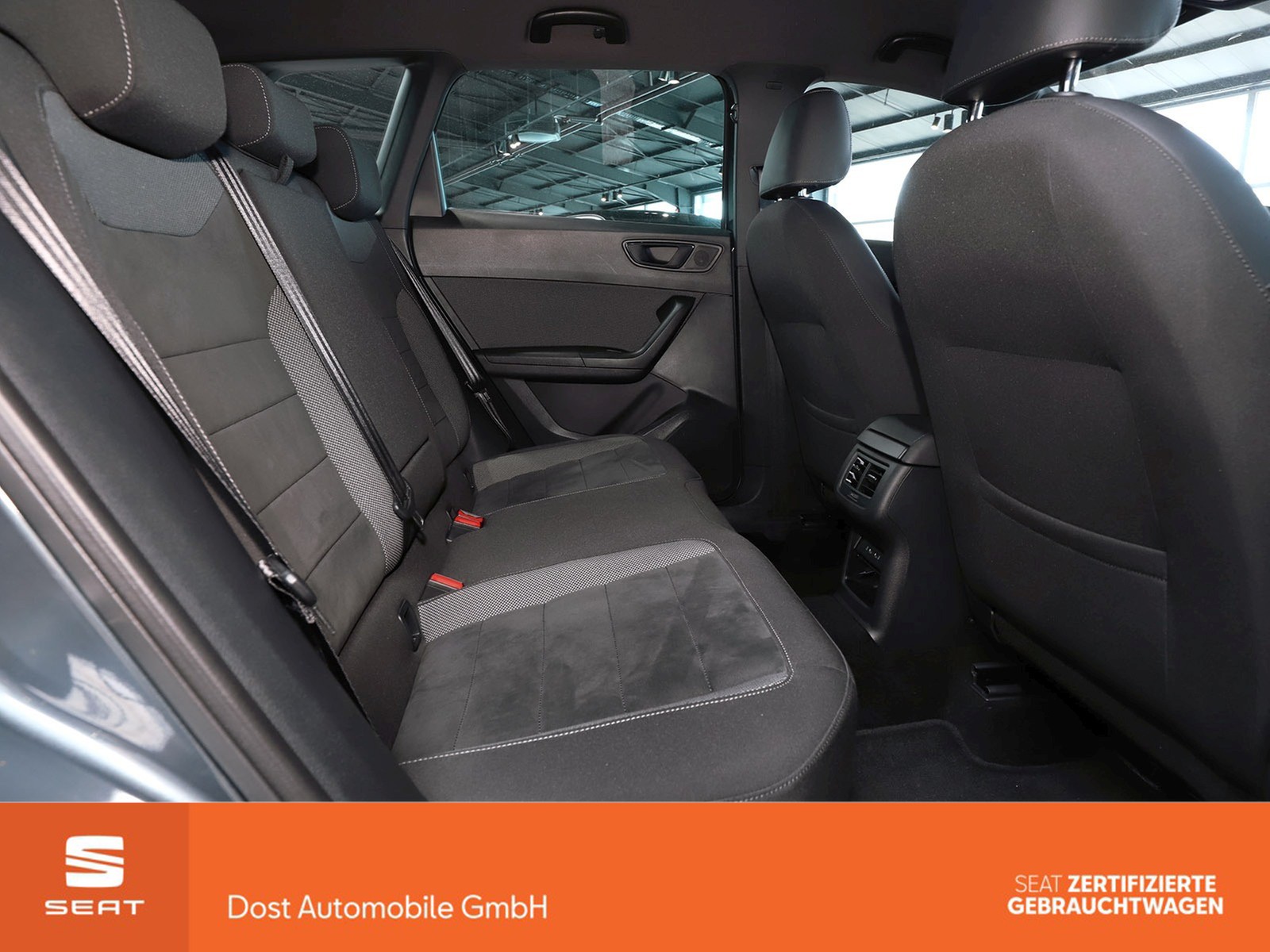 Fahrzeugabbildung SEAT Ateca 2.0 TDI Xcellence DSG SHZ+PDC+LED+ACC+NAVI