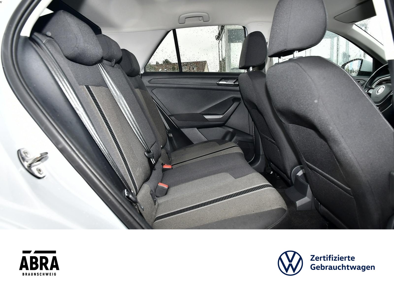 Fahrzeugabbildung Volkswagen T-Roc 2.0 TDI Style NAV+LANE+AHK+PHONE+DAB