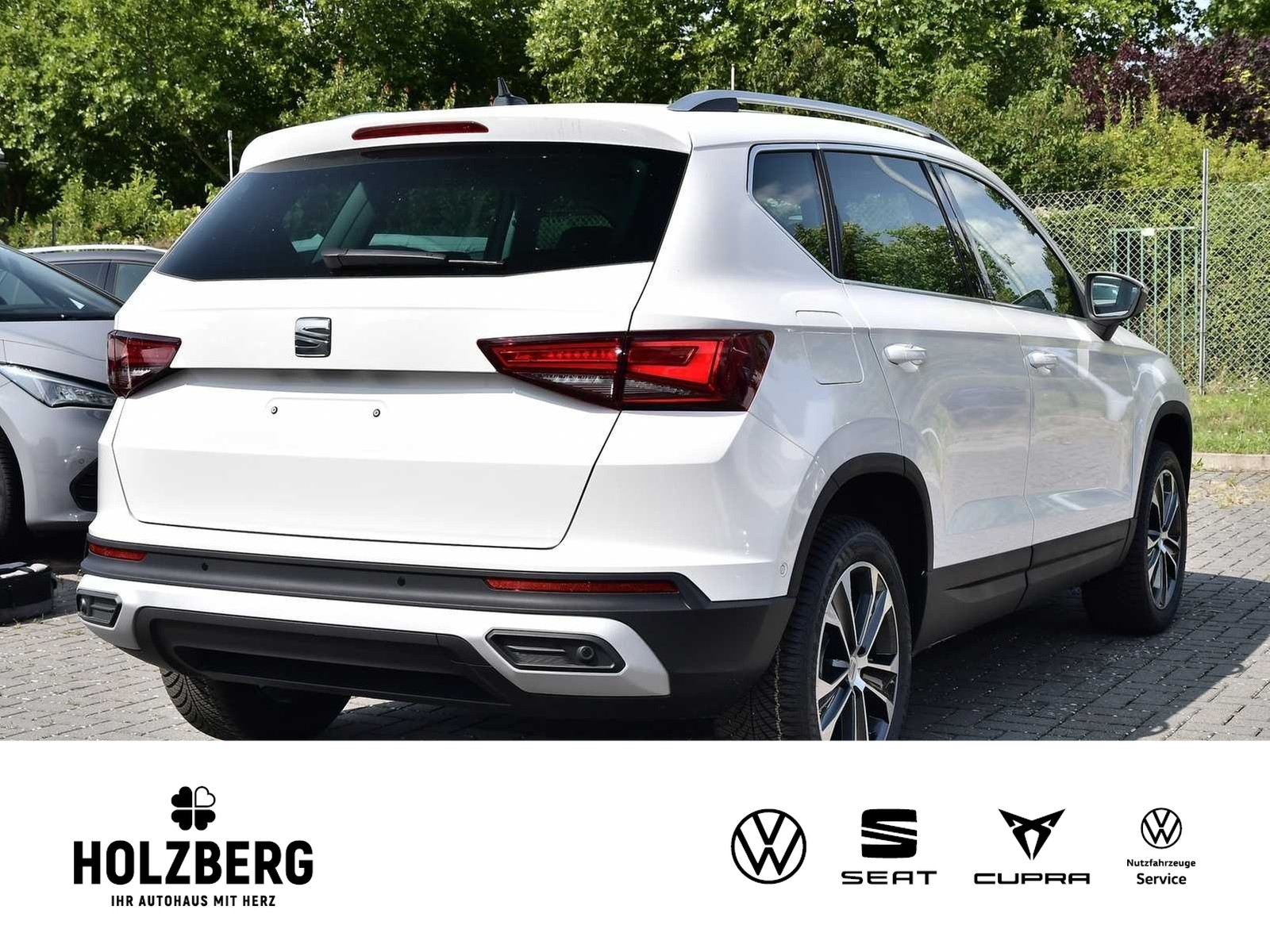 Fahrzeugabbildung SEAT Ateca 1.5 TSI DSG Style Edition AHK+DSG+SHZ+LED