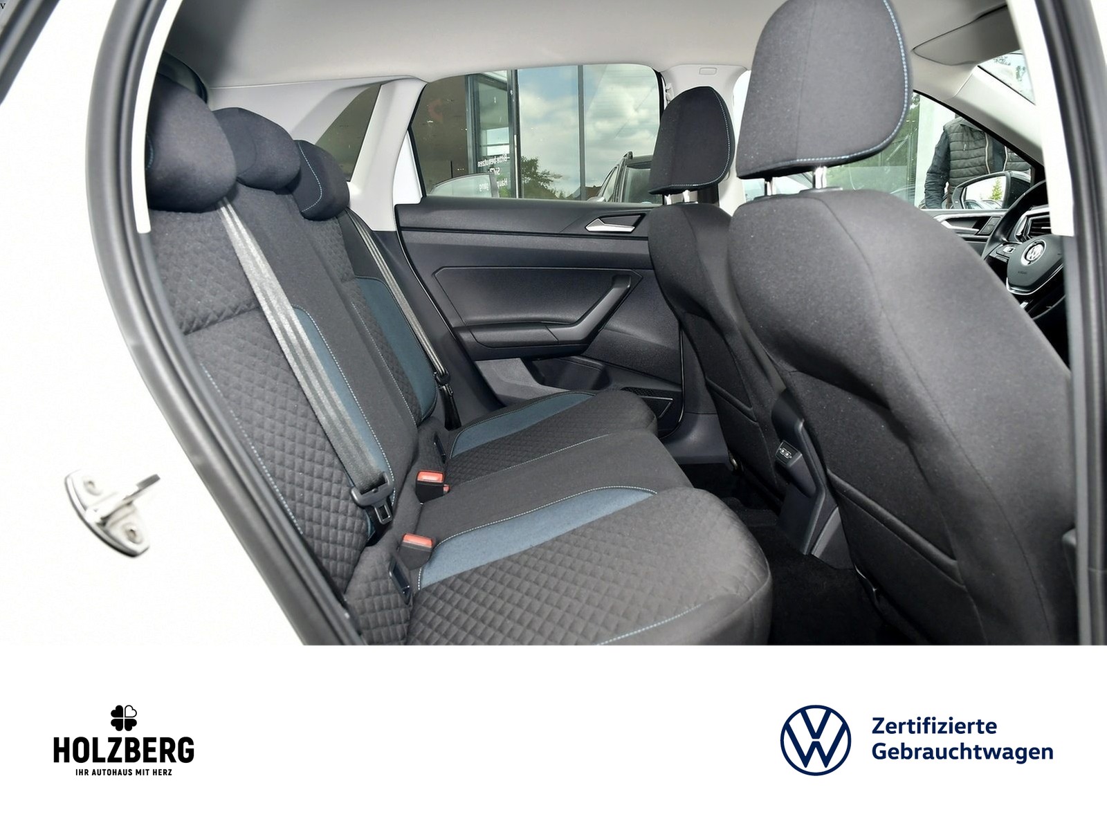 Fahrzeugabbildung Volkswagen Polo VI 1.0 TSI IQ.Drive NAVI+ACC+SHZ+PDC