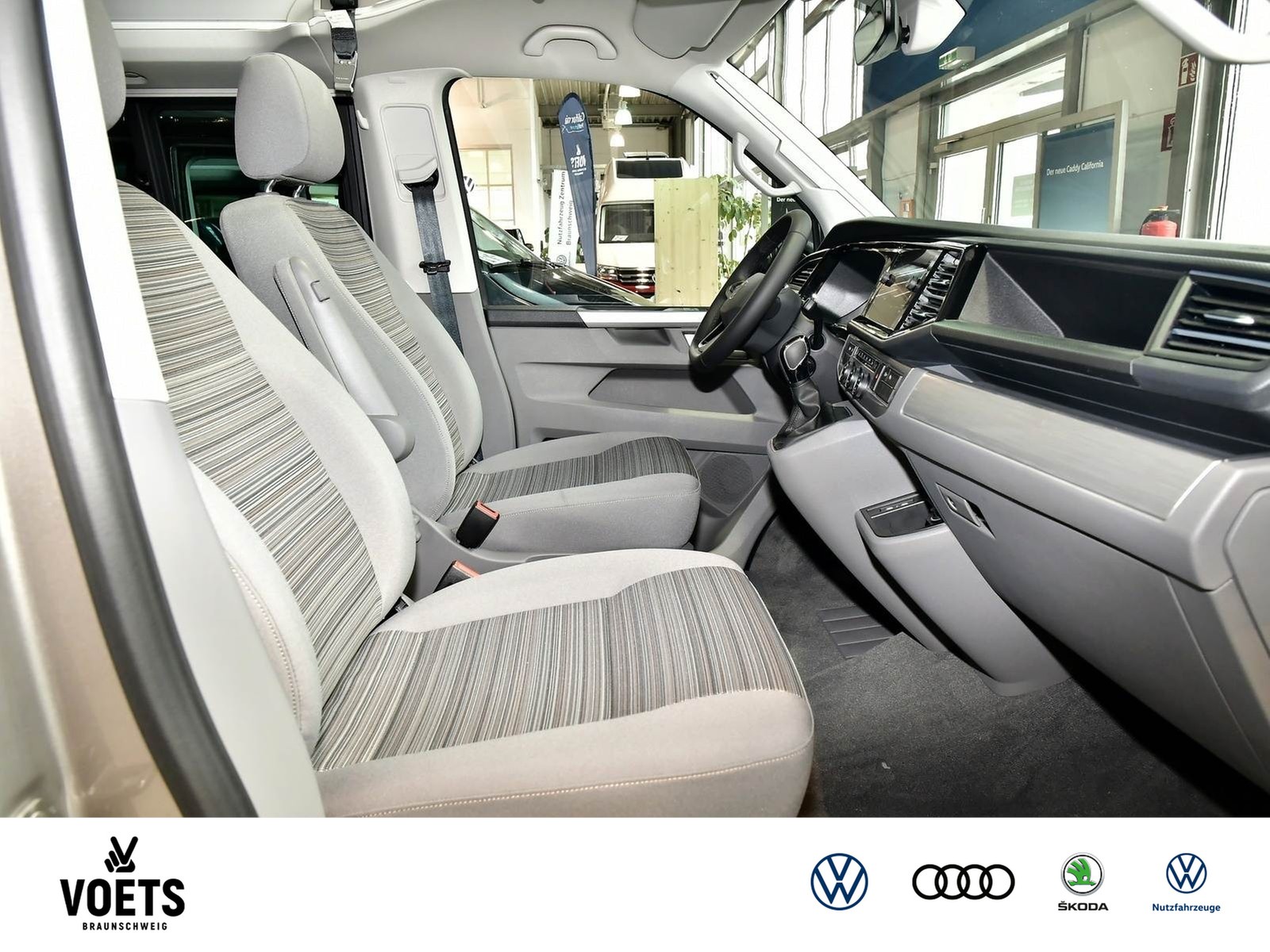 Fahrzeugabbildung Volkswagen T6 California 6.1 Beach Camper 2.0 TDI DSG Navi+Kamera+ACC