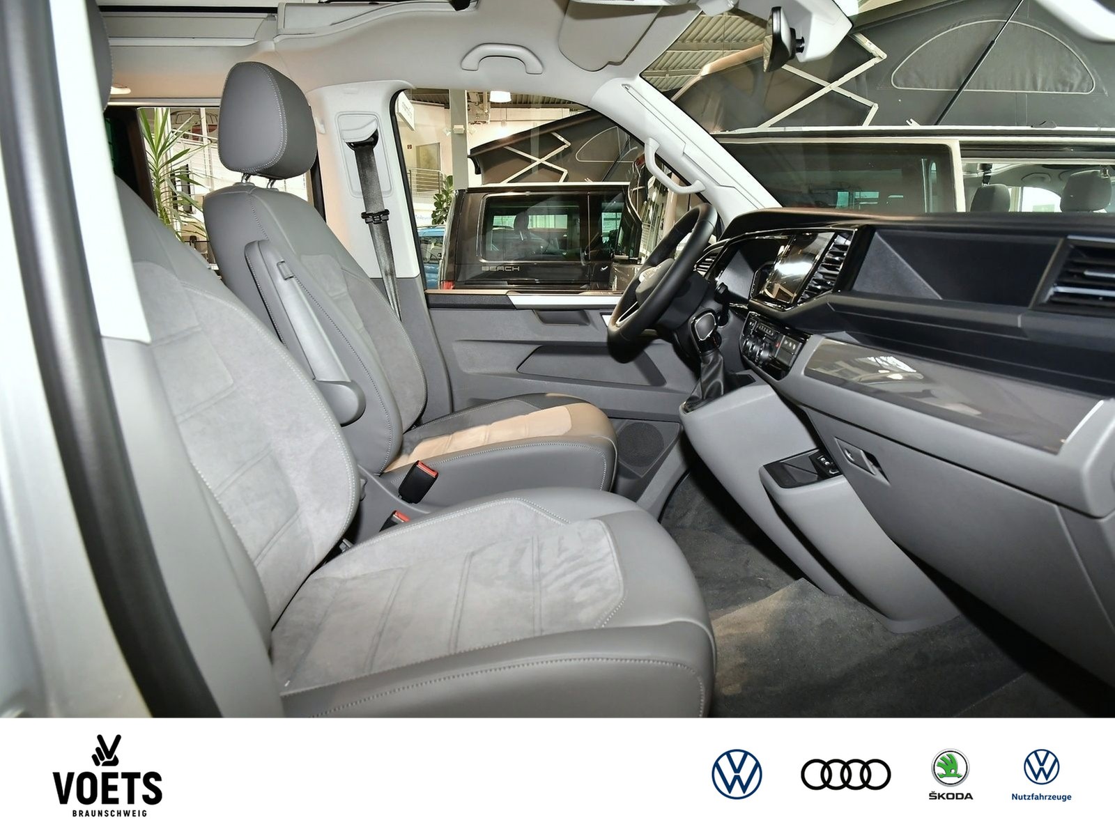 Fahrzeugabbildung Volkswagen T6 California 6.1 Ocean 2.0 TDI DSG 4MOTION Navi+AHK