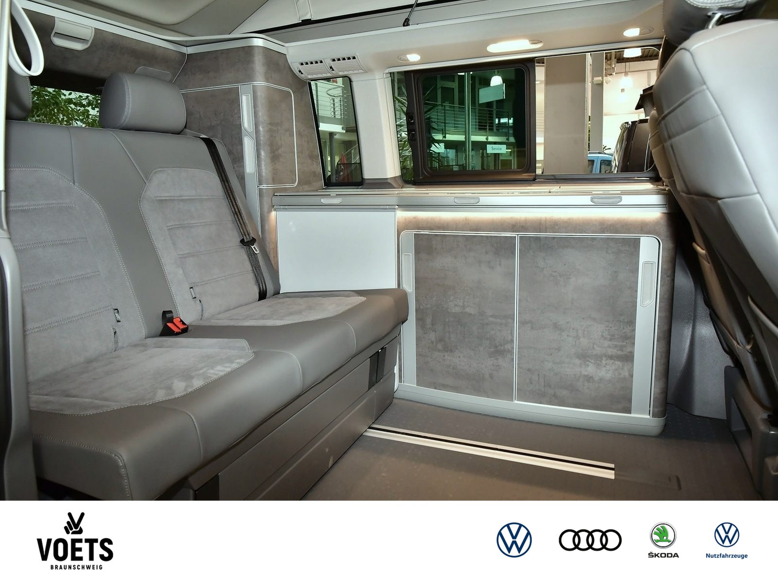 Fahrzeugabbildung Volkswagen T6 California 6.1 Ocean 2.0 TDI DSG 4MOTION Navi+AHK