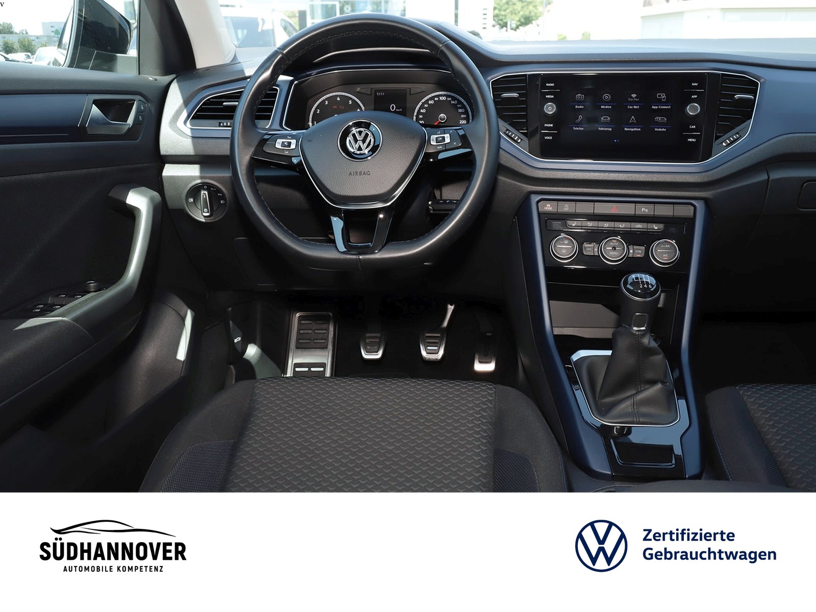 Fahrzeugabbildung Volkswagen T-Roc United 1.0 TSI NAVI+SHZ+PDC