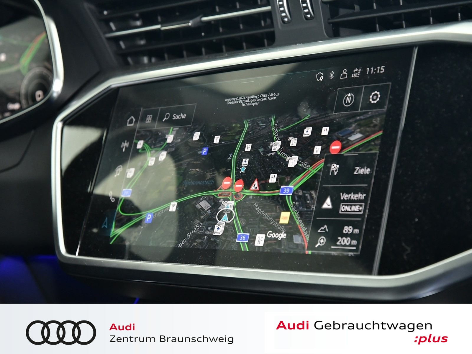 Fahrzeugabbildung Audi A6 Avant 55 TFSI e qu. S line HD MATRIX+PANO+AHK