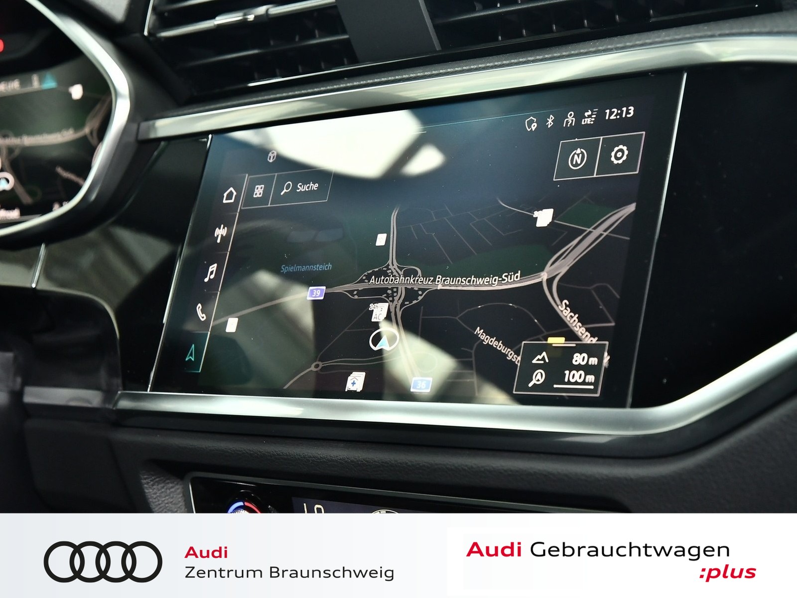 Fahrzeugabbildung Audi Q3 45 TFSI e S line MATRIX+PANO+SONOS+NAVI PLUS