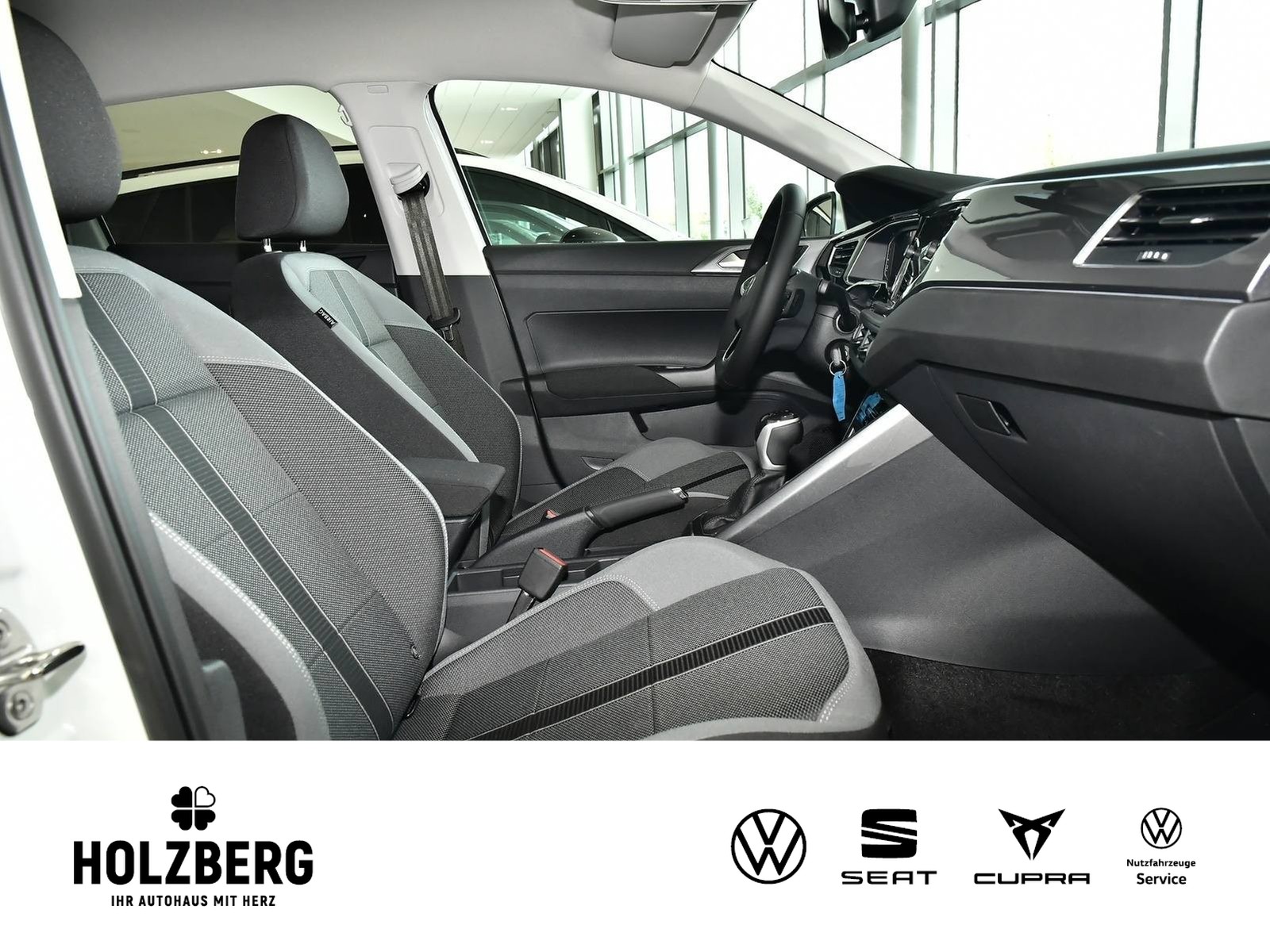 Fahrzeugabbildung Volkswagen POLO 1.0 TSI Style AHK+MATRIX+ACC+NAV+SHZ+PDC