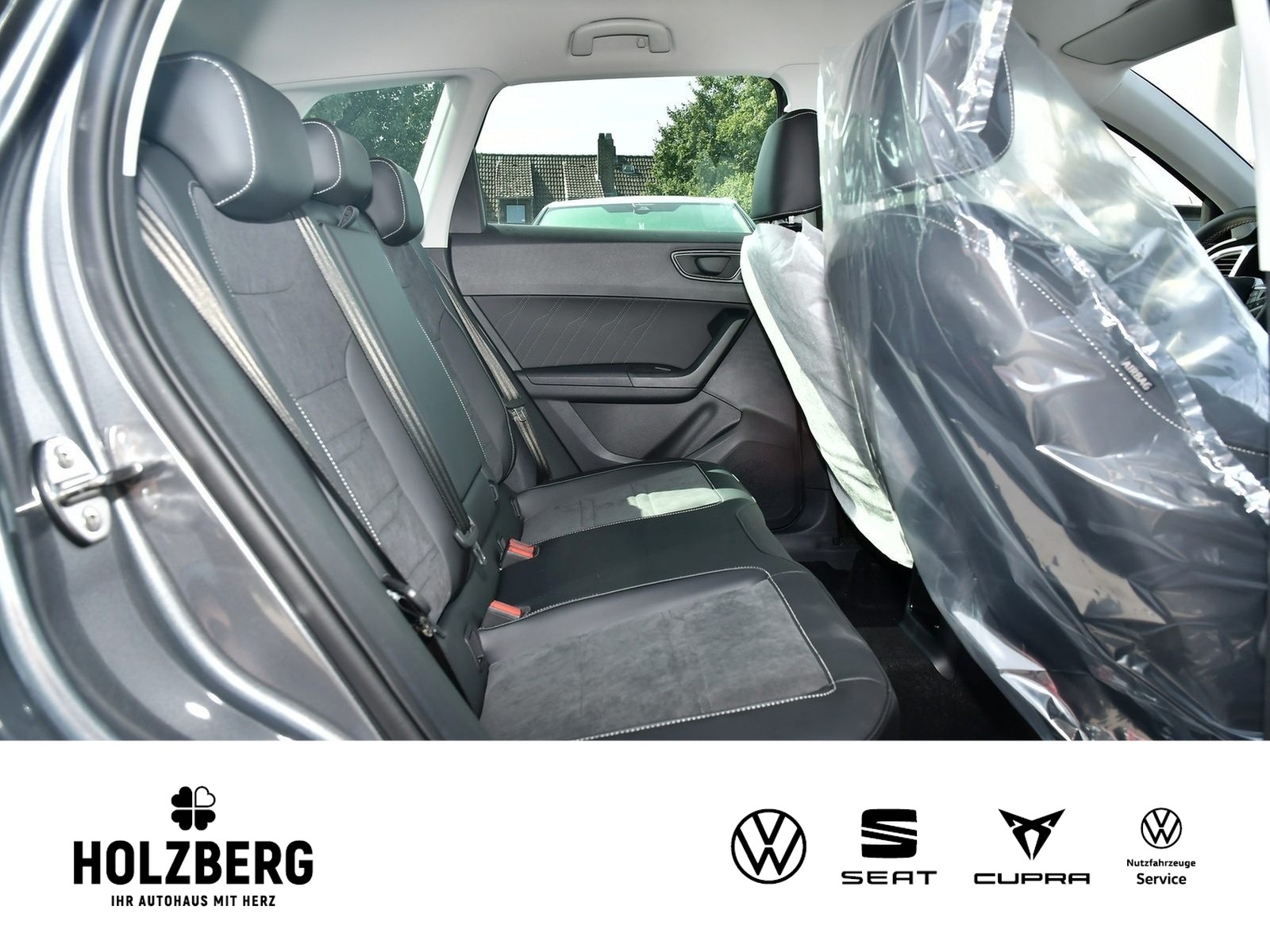 Fahrzeugabbildung SEAT Ateca 1.5 TSI DSG Style Edition DSG+LED+SHZ+AHK