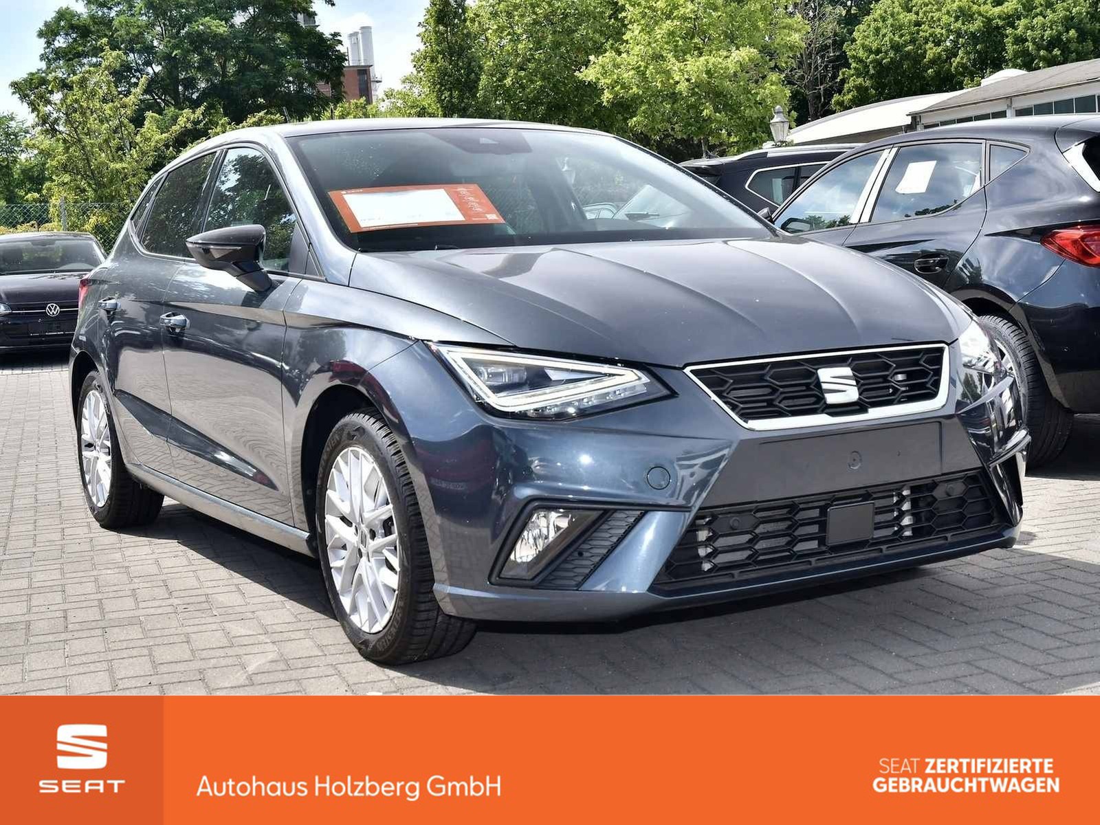 Fahrzeugabbildung SEAT Ibiza 1.0 TSI FR NAVI+RFK+LED+ACC+SHZ+PDC