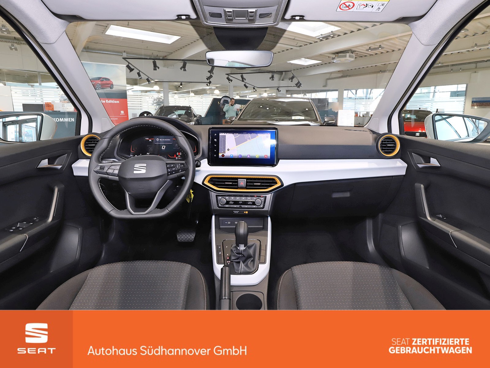 Fahrzeugabbildung SEAT Arona Style Edition 1.0 TSI NAVI+SHZ+PDC+GRA