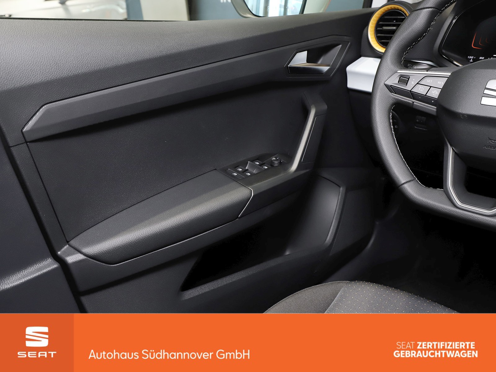 Fahrzeugabbildung SEAT Arona Style Edition 1.0 TSI NAVI+SHZ+PDC+GRA