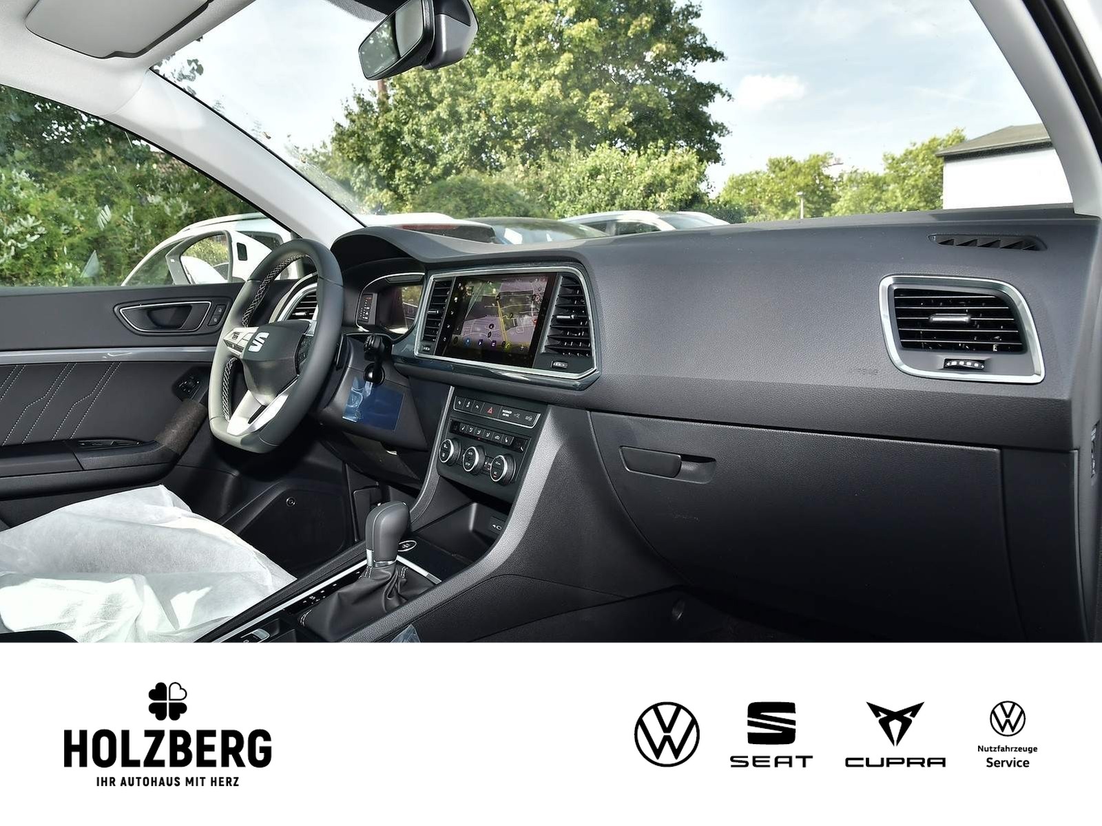 Fahrzeugabbildung SEAT Ateca 1.5 TSI DSG Style Edition DSG+NAVI+AHK