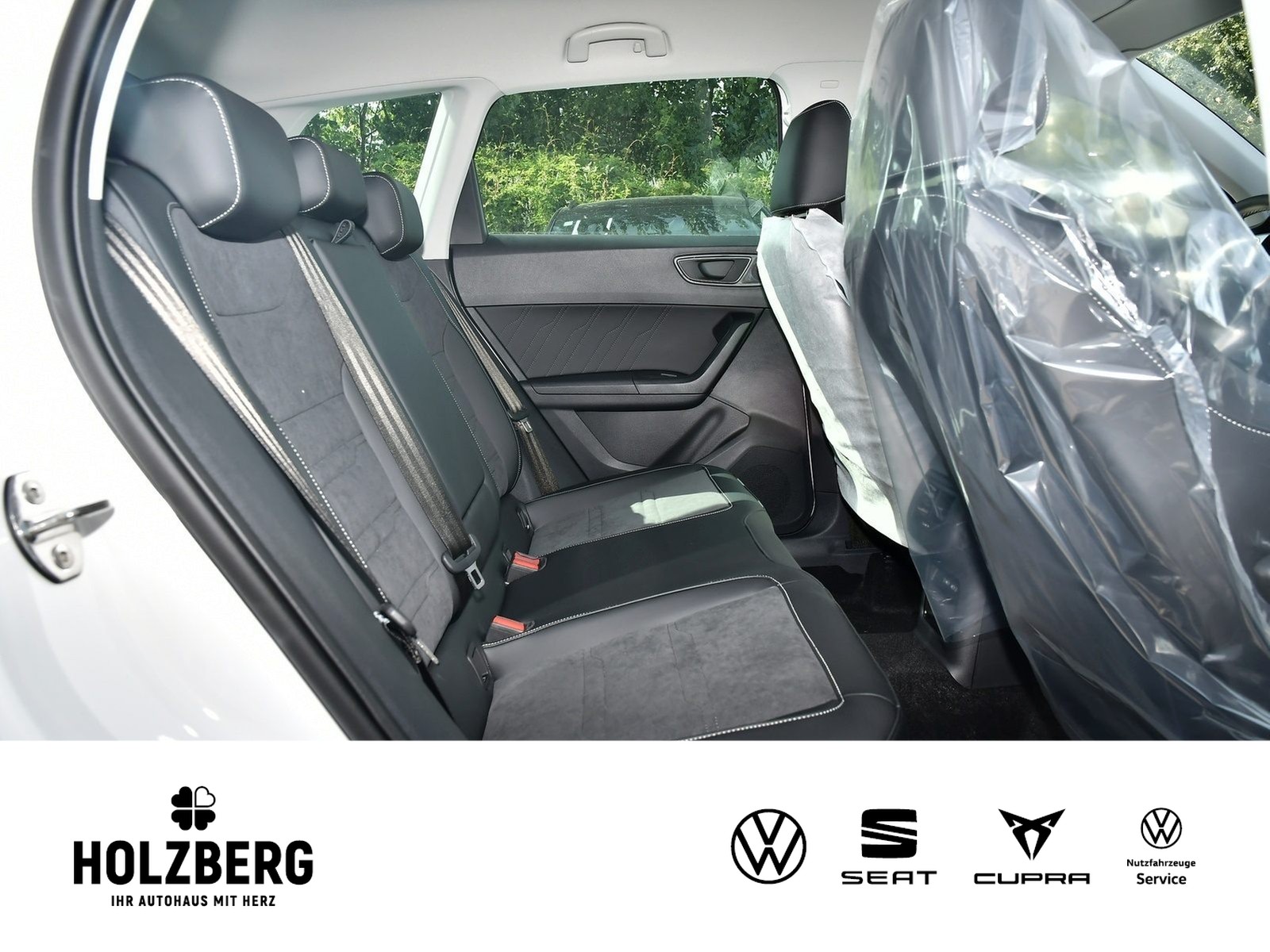 Fahrzeugabbildung SEAT Ateca 1.5 TSI DSG Style Edition DSG+NAVI+AHK