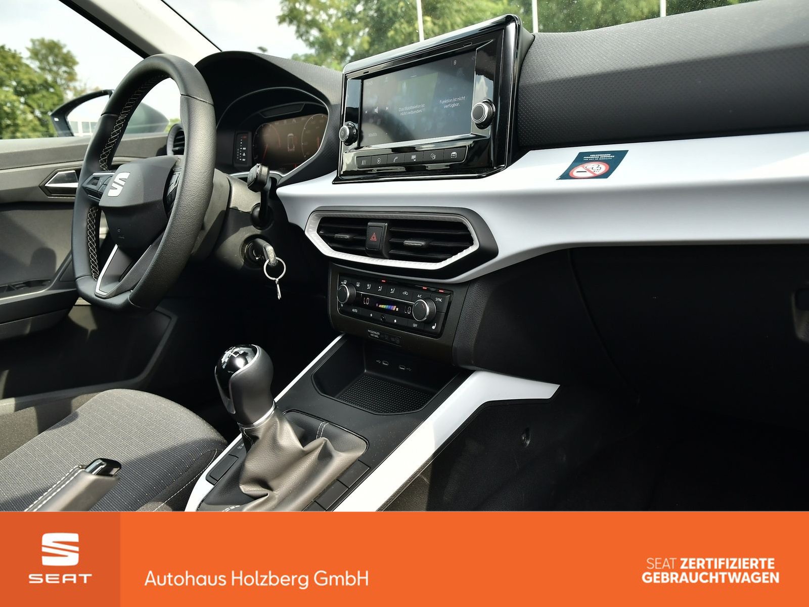 Fahrzeugabbildung SEAT Arona 1.0 TSI Style LED+KLIMA+SHZ