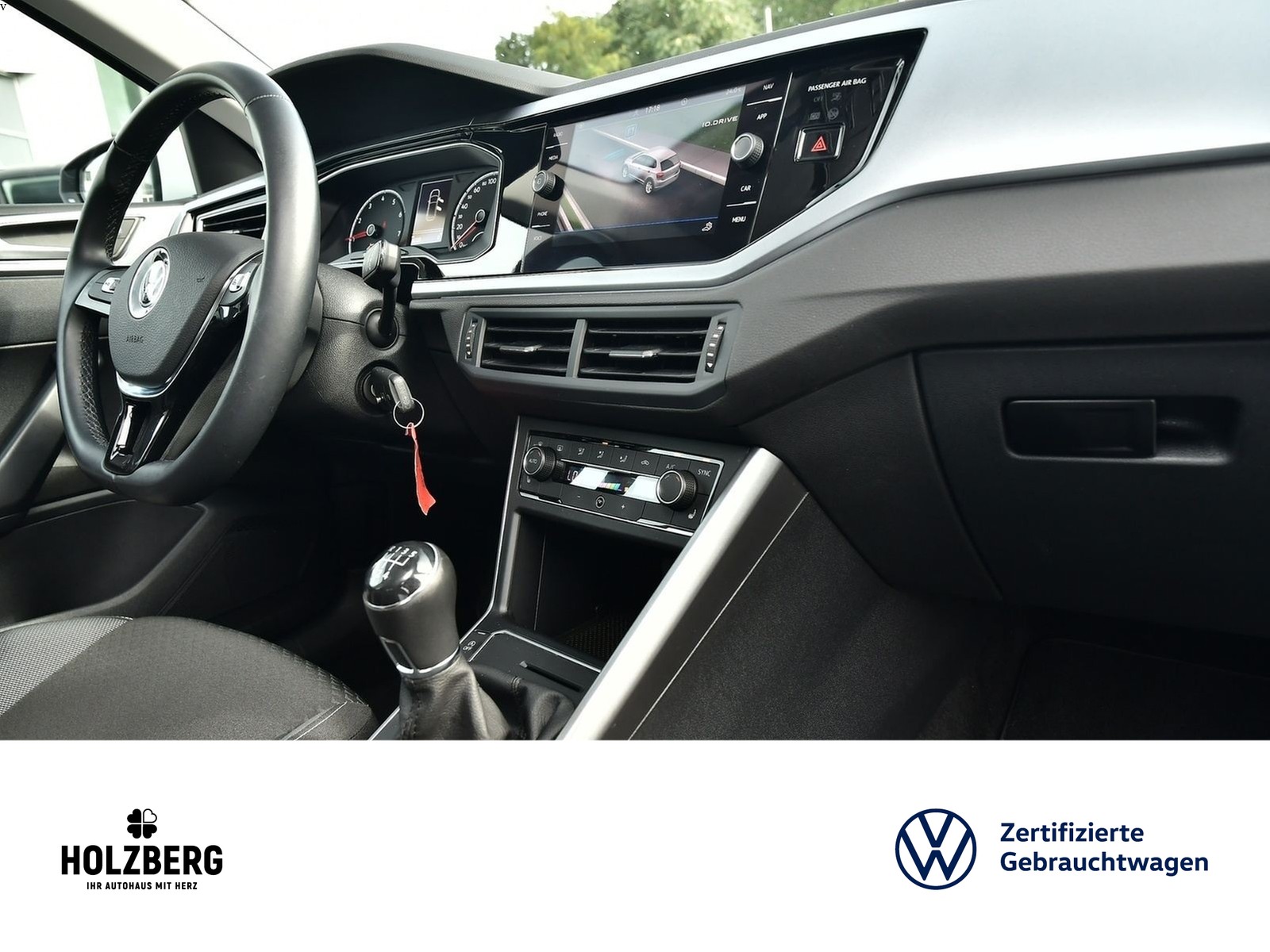 Fahrzeugabbildung Volkswagen Polo VI 1.0 TSI Active KLIMA+SHZ+PDC