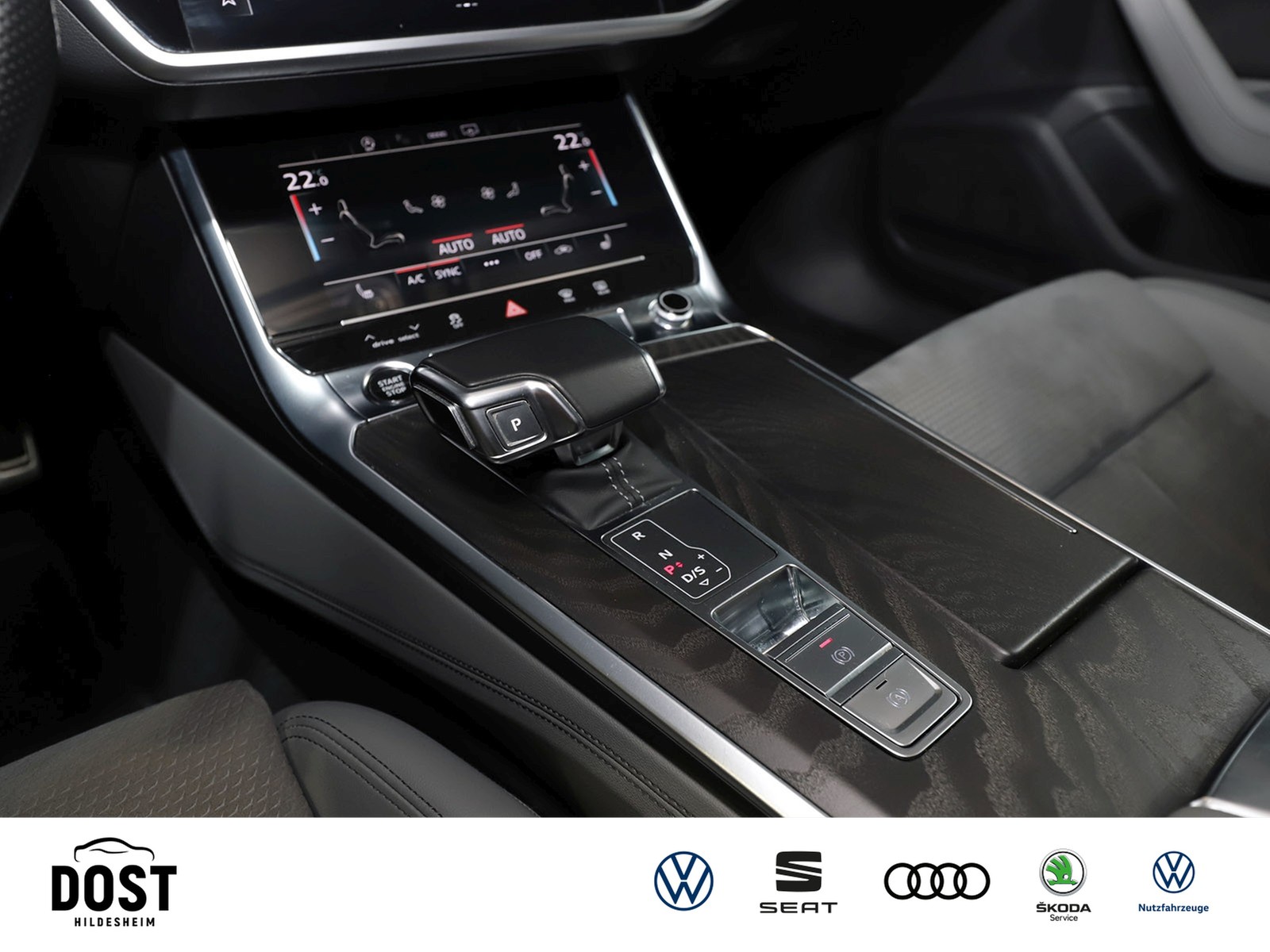 Fahrzeugabbildung Audi A6 Avant 50 TDI quattro sport S-LINE+PANO+B&O