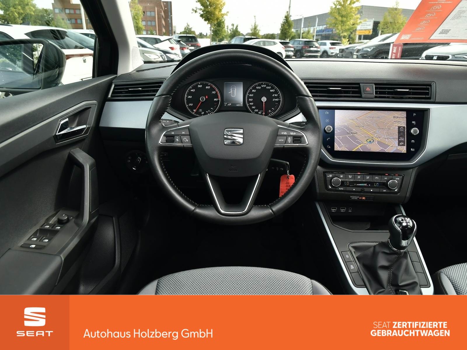 Fahrzeugabbildung SEAT Arona 1.0 TSI Style NAVI+KLIMA+SHZ