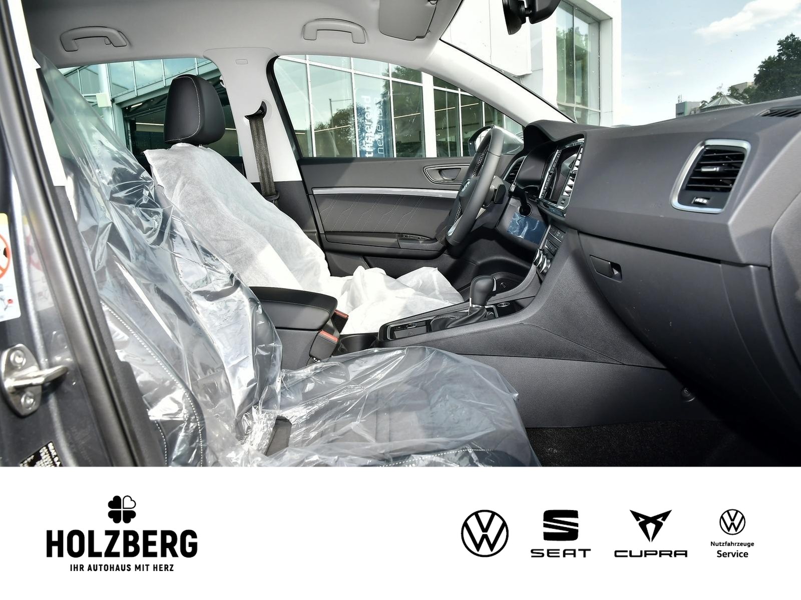 Fahrzeugabbildung SEAT Ateca 1.5 TSI DSG Style Edition AHK+LED+SHZ+NAVI