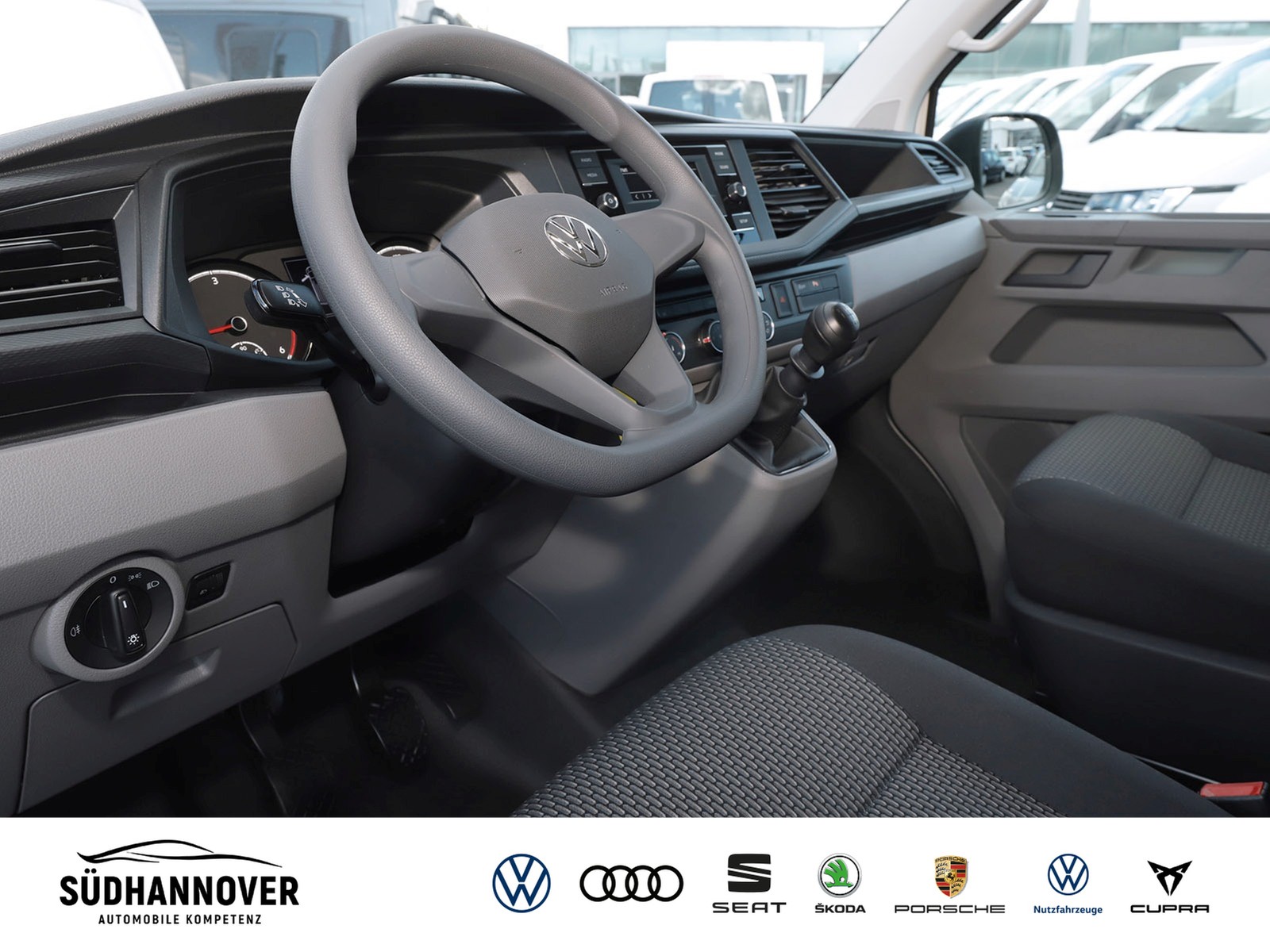 Fahrzeugabbildung Volkswagen T6 Transporter 6.1 Kasten KR 2.0TDI SG PDC ALLWE