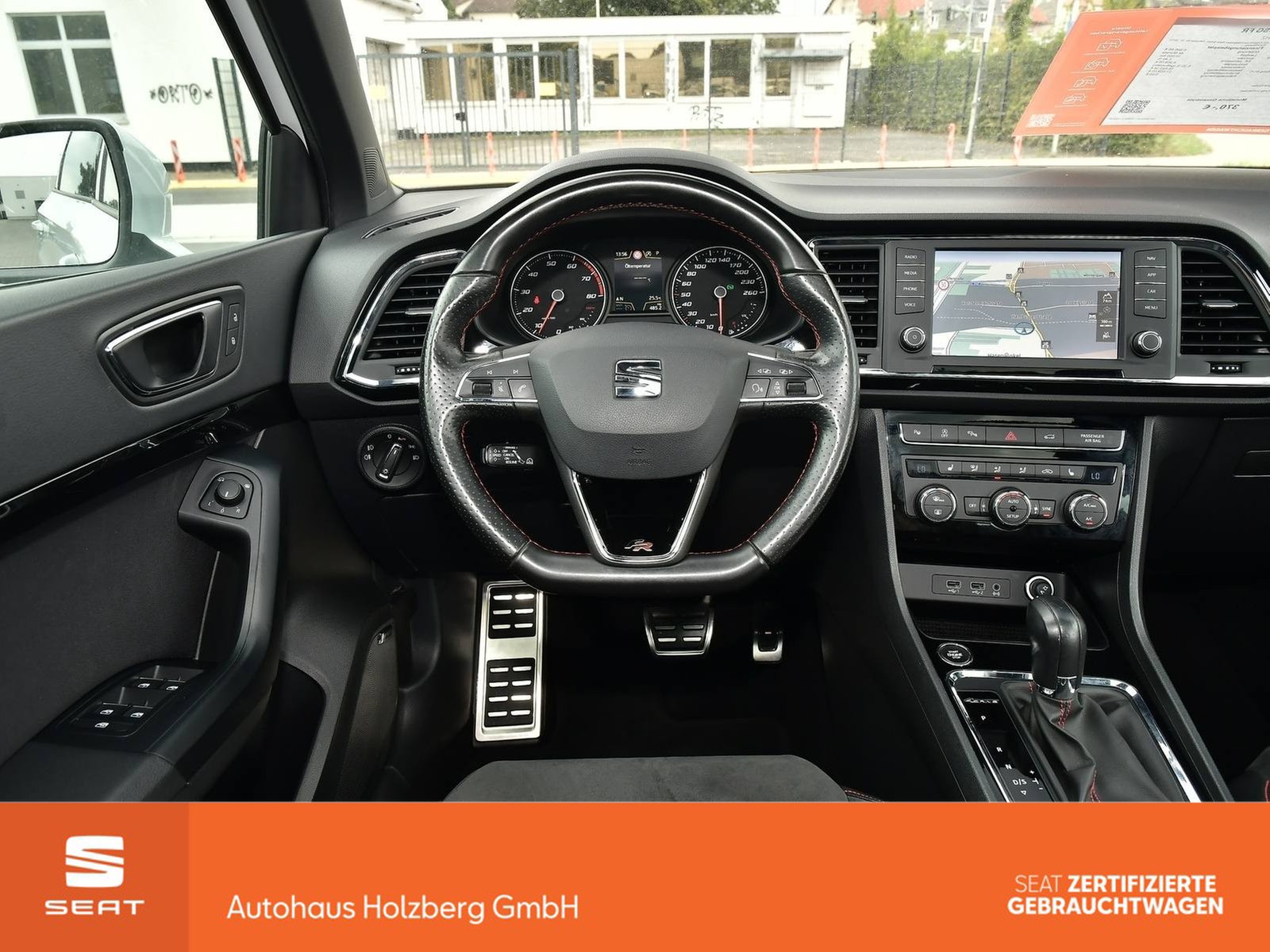 Fahrzeugabbildung SEAT Ateca 2.0 TSI 4Drive DSG FR NAVI+RFK+LED+ACC+SHZ