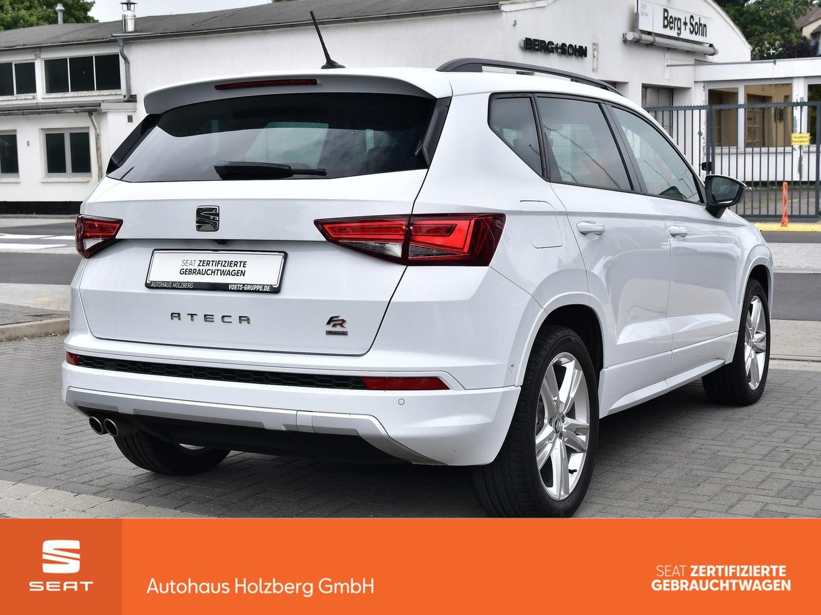 Fahrzeugabbildung SEAT Ateca 2.0 TSI 4Drive DSG FR NAVI+RFK+LED+ACC+SHZ