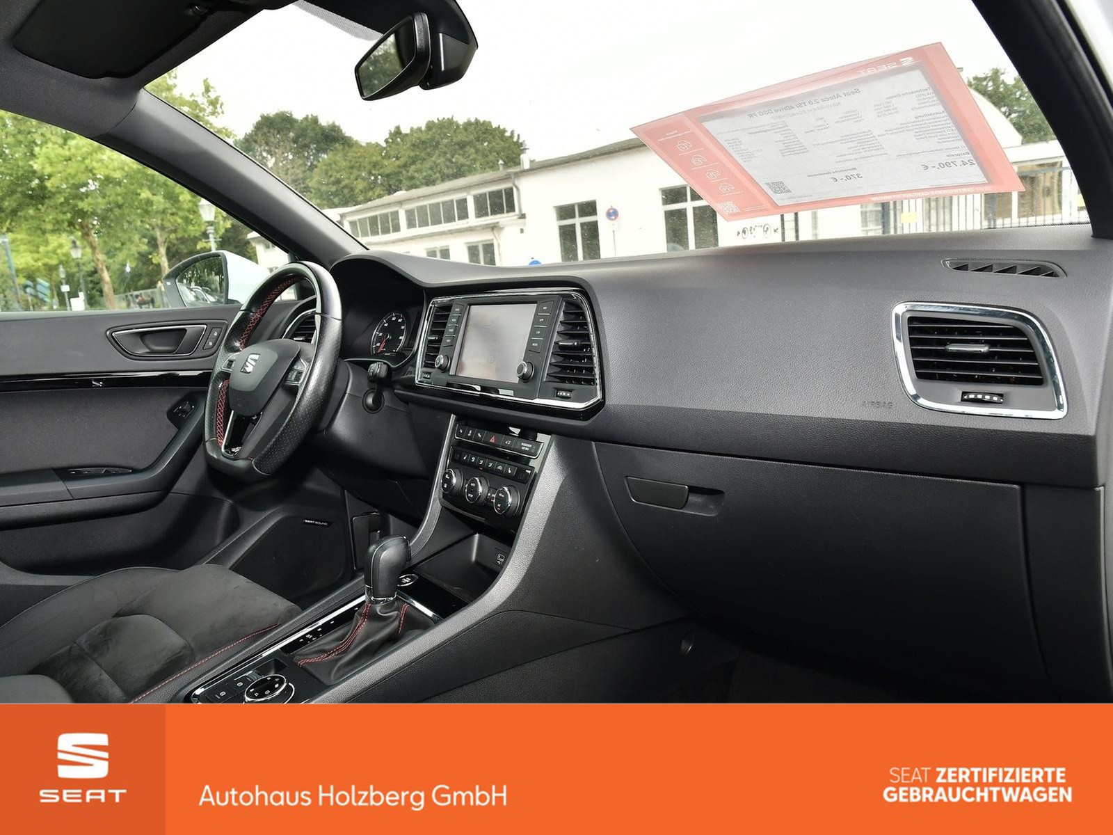 Fahrzeugabbildung SEAT Ateca 2.0 TSI 4Drive DSG FR NAVI+RFK+LED+ACC+SHZ