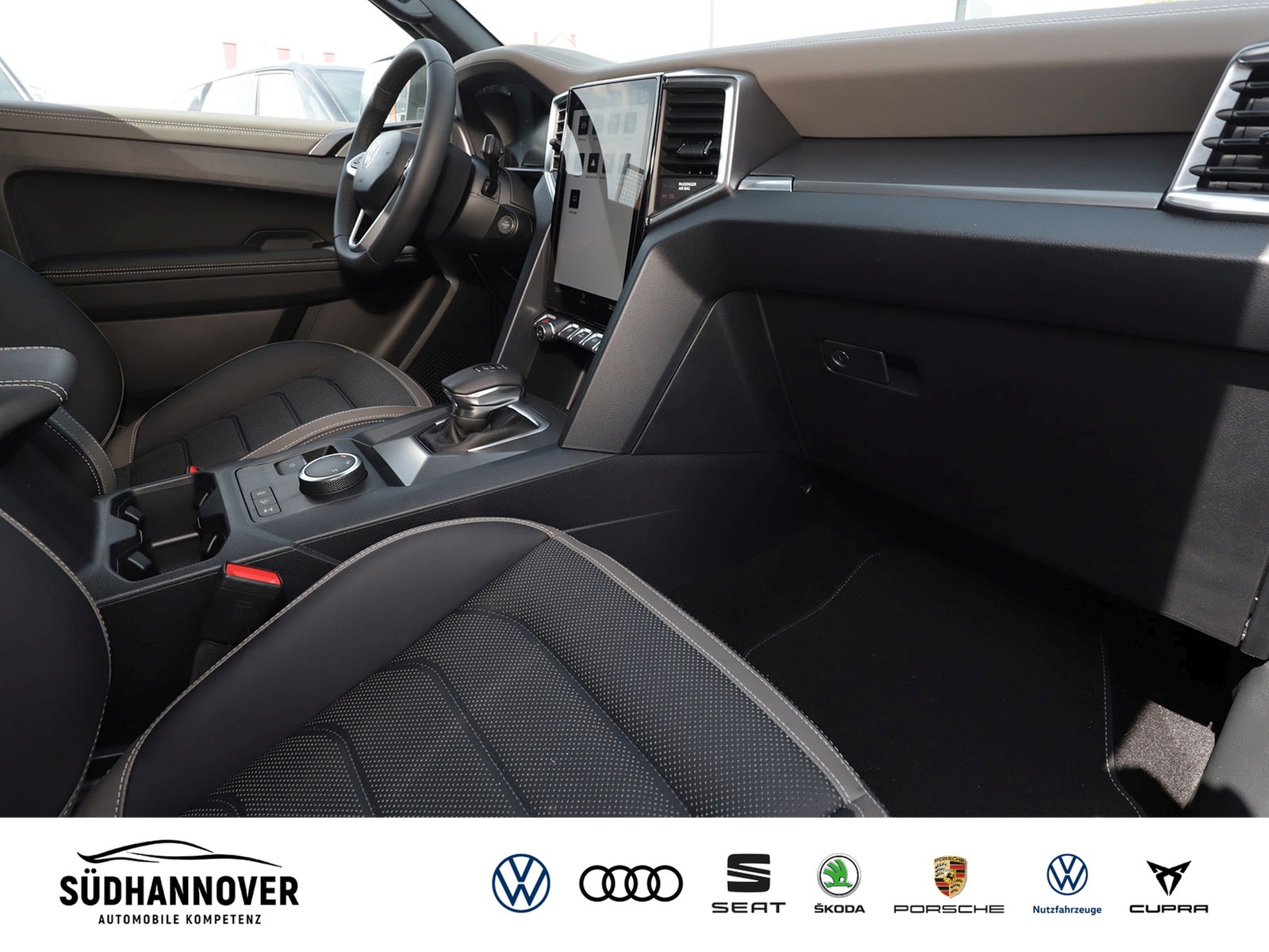 Fahrzeugabbildung Volkswagen Amarok Aventura DC 3.0 TDI Automatik 4M Voll