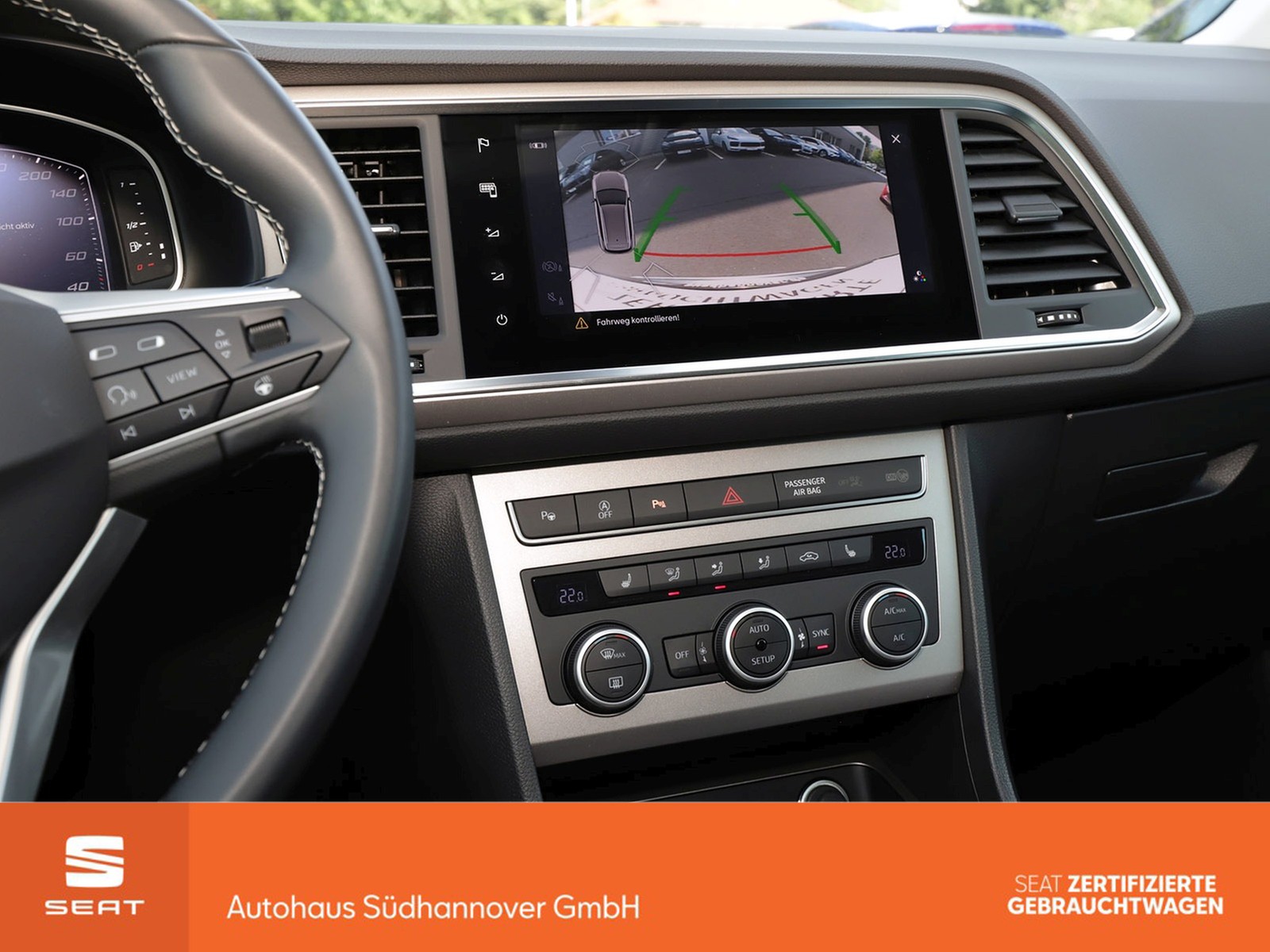 Fahrzeugabbildung SEAT Ateca Xperience 1.5 TSI AHK+NAVI+LED+SHZ+PDC+GRA