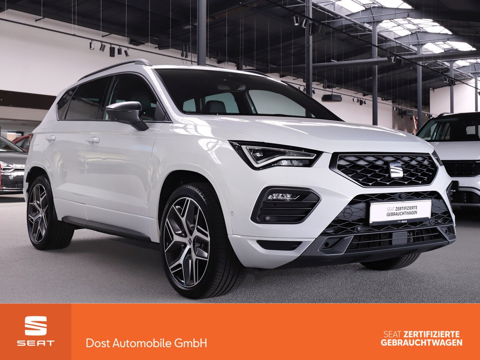 Fahrzeugabbildung SEAT Ateca 2.0 TSI FR SHZ+KAMERA+ACC+PDC+LED+DAB