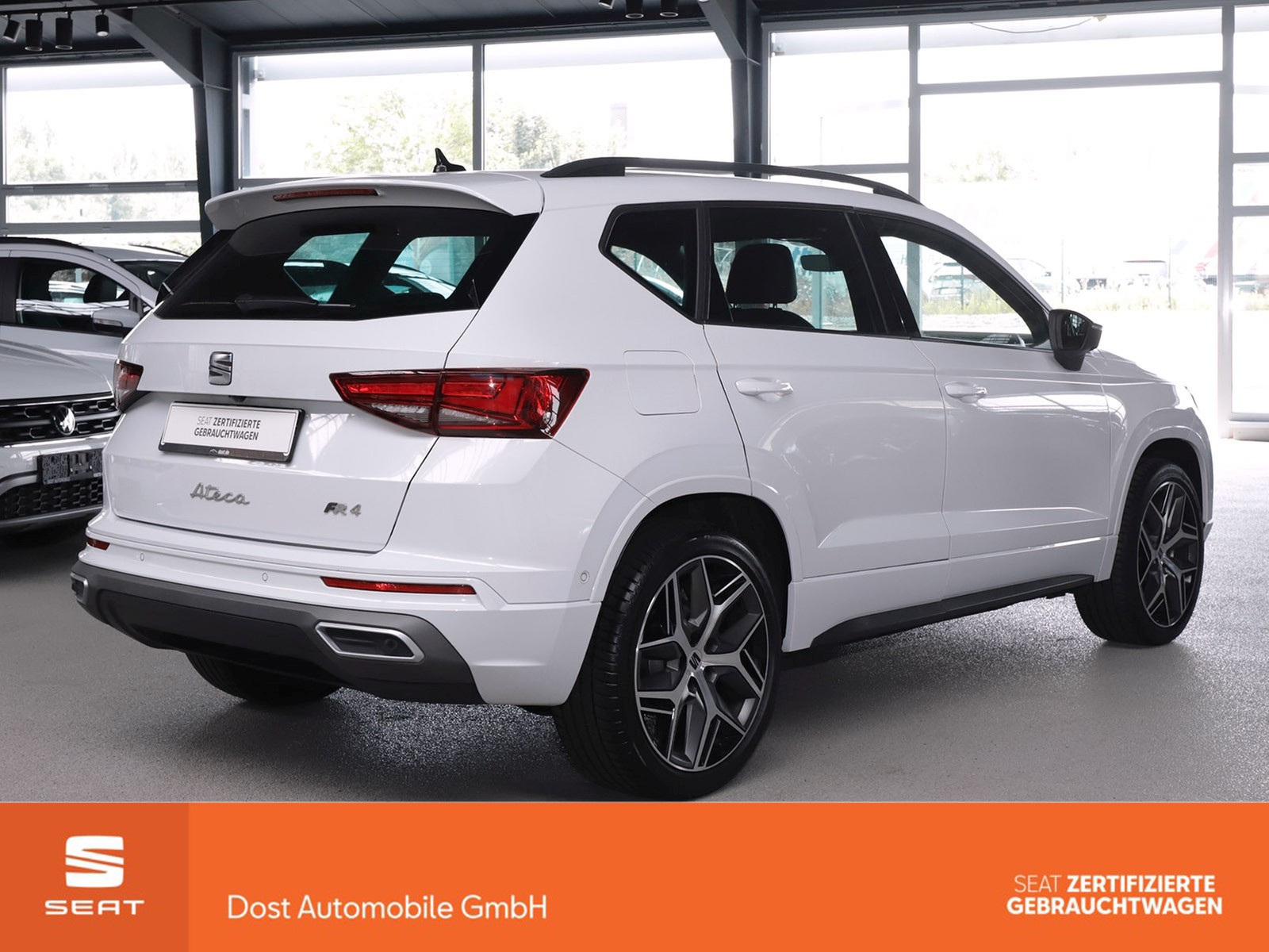 Fahrzeugabbildung SEAT Ateca 2.0 TSI FR SHZ+KAMERA+ACC+PDC+LED+DAB