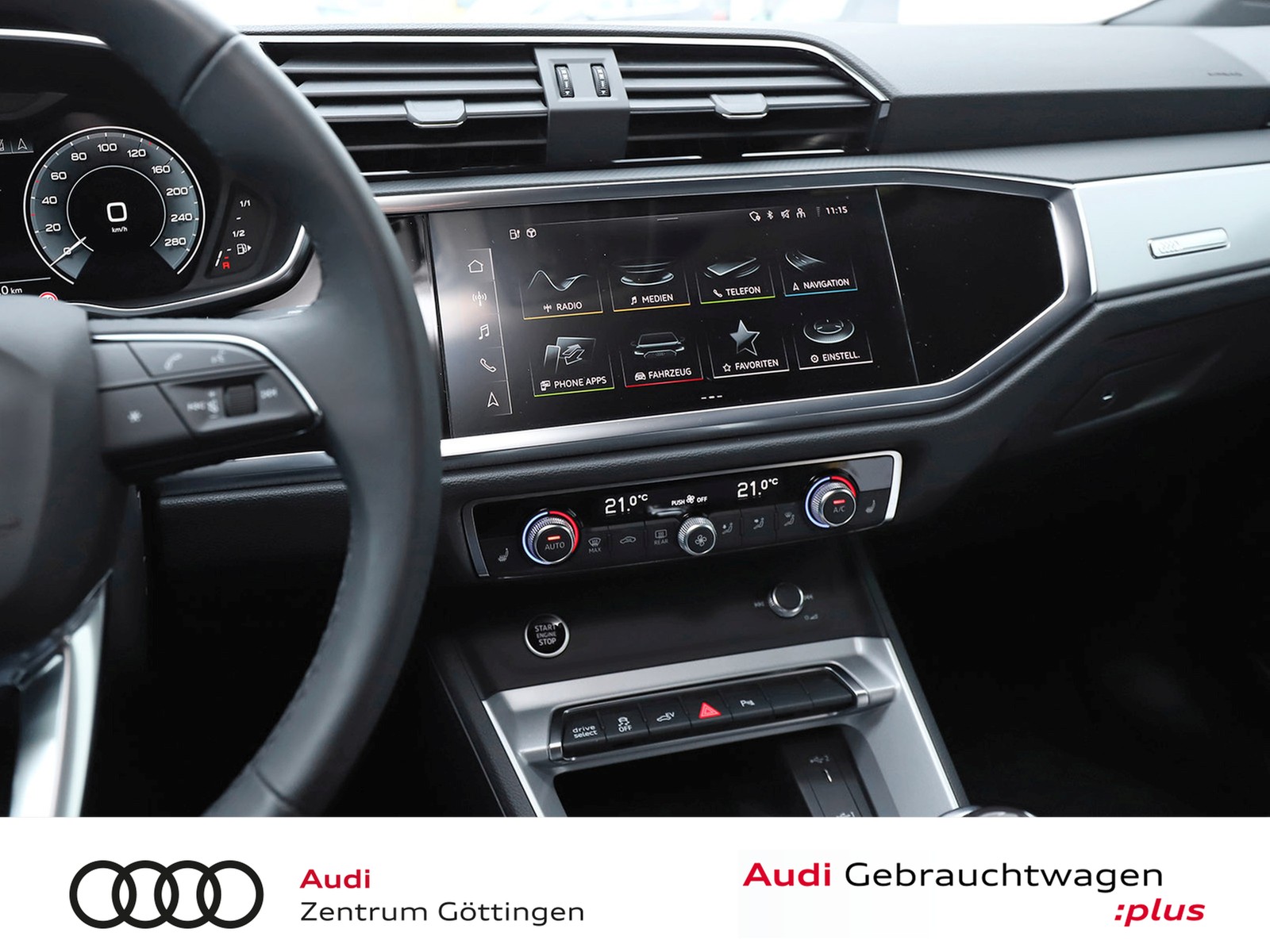 Fahrzeugabbildung Audi Q3 45 TFSI e S tronic +SOUND+LED+NAVI+AVV+ASG