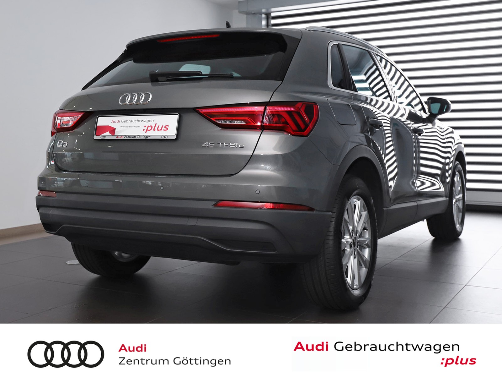 Fahrzeugabbildung Audi Q3 45 TFSI e S tronic +SOUND+LED+NAVI+AVV+ASG