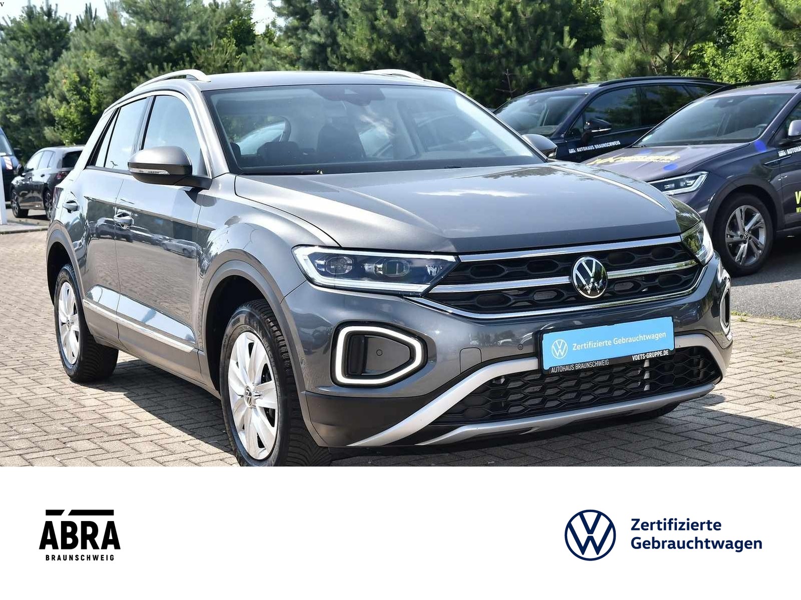 Fahrzeugabbildung Volkswagen T-Roc 1.5 TSI Style LED+NAV+STDHZG+ACC+PDC