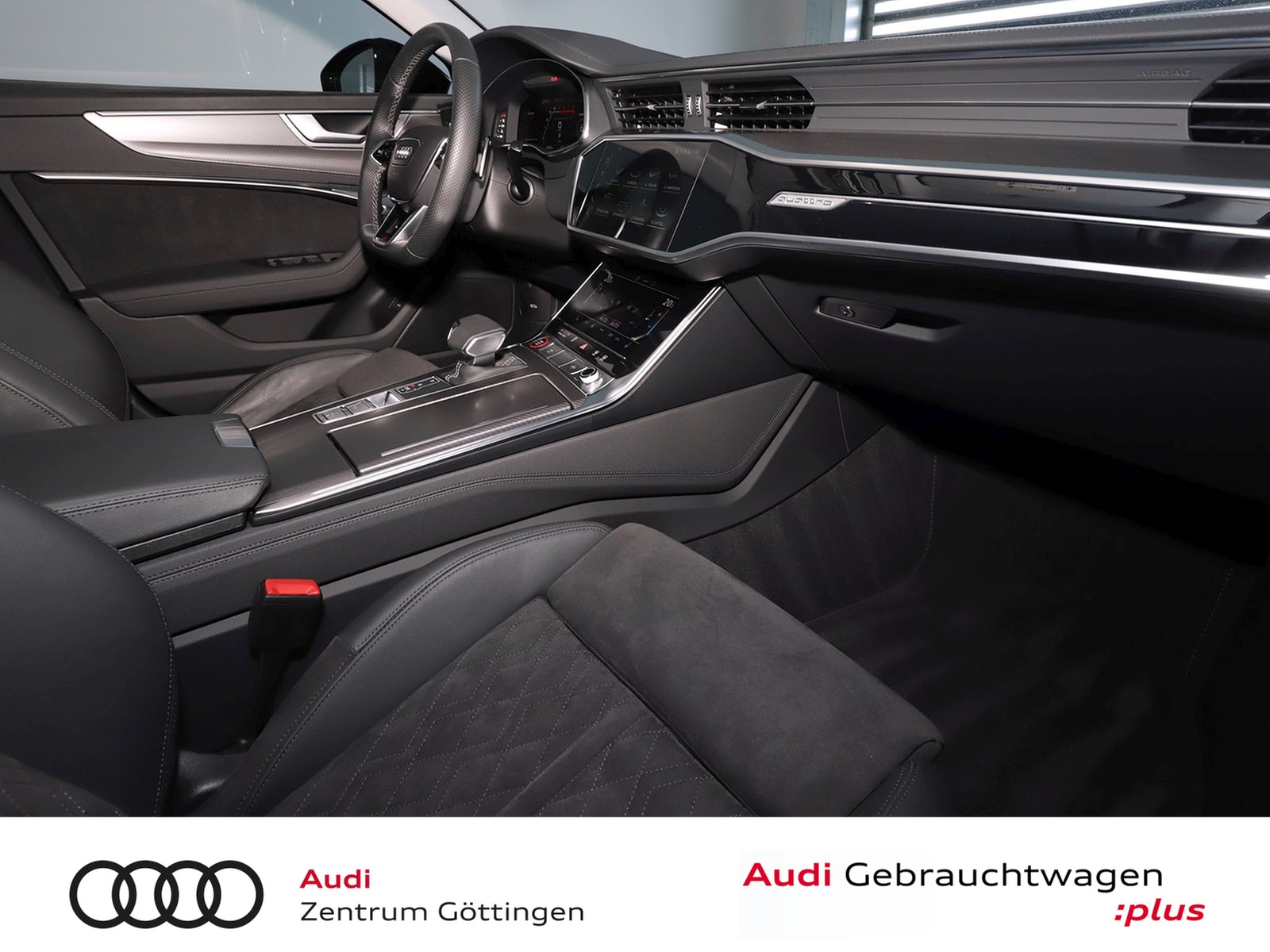 Fahrzeugabbildung Audi RS 6 Avant 4.0 TFSI quattro tiptronic +PANO