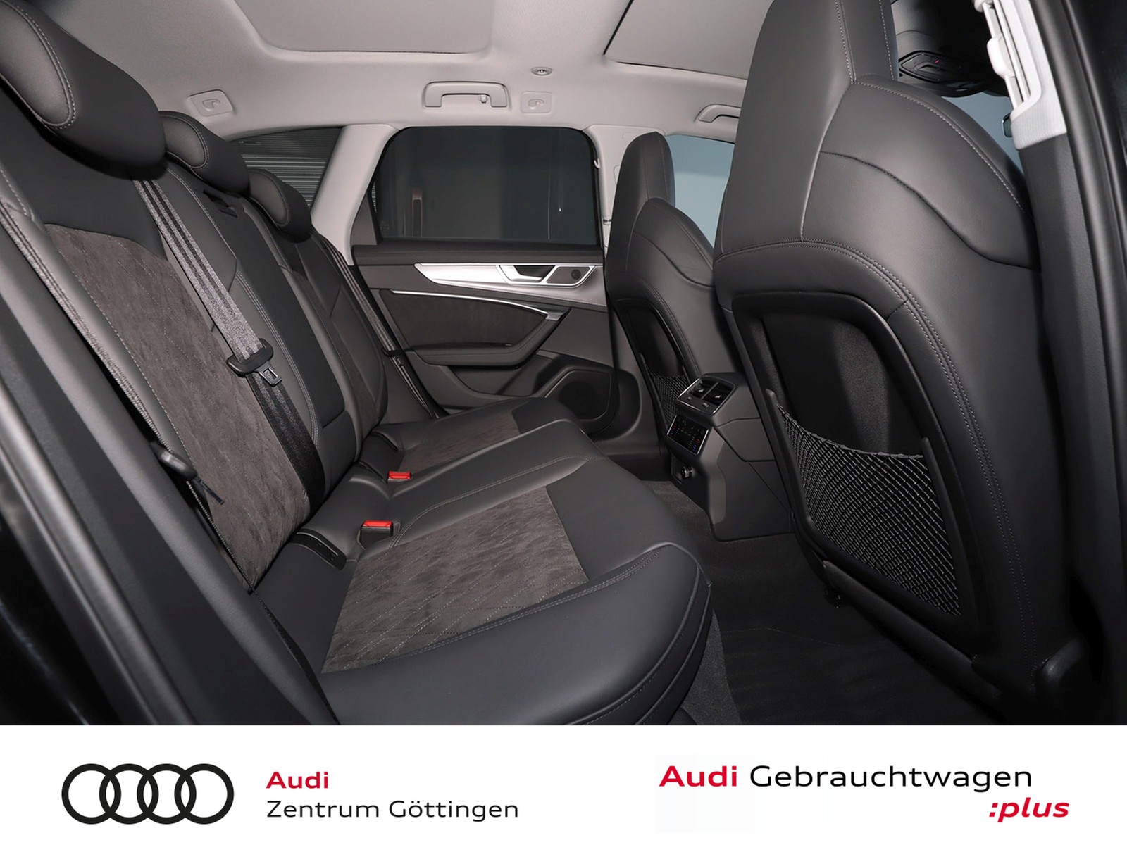 Fahrzeugabbildung Audi RS 6 Avant 4.0 TFSI quattro tiptronic +PANO