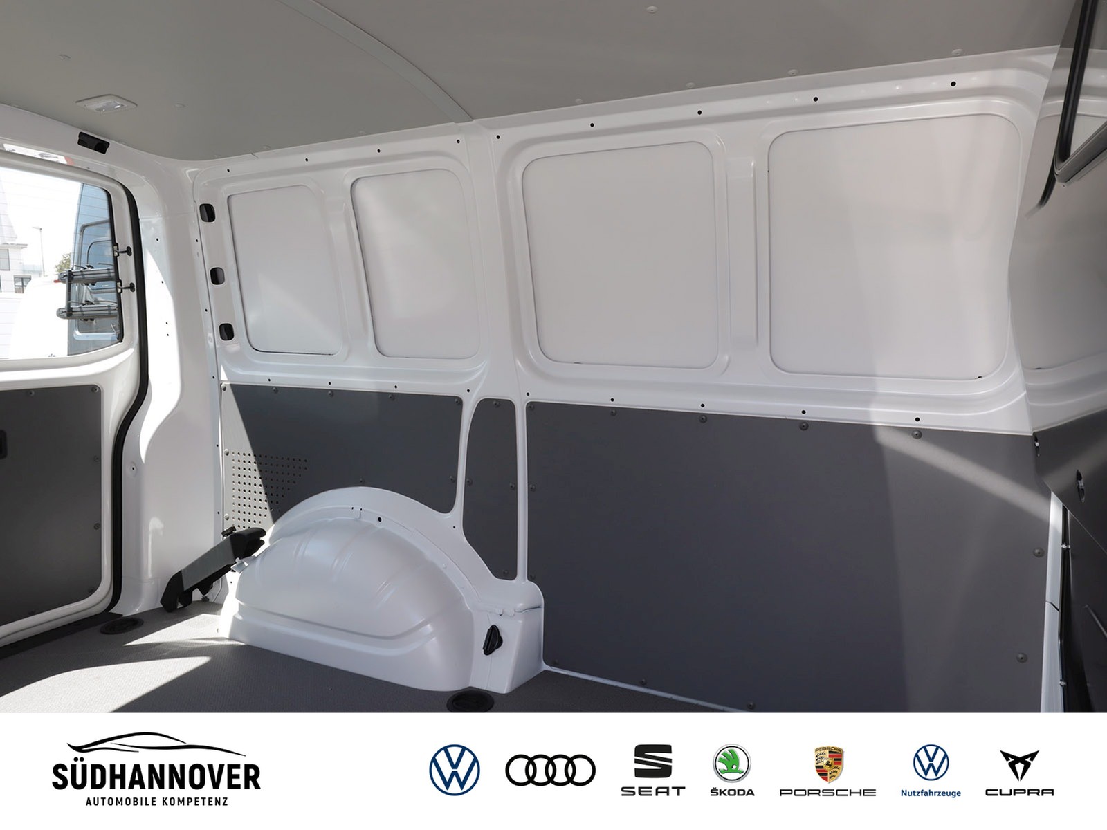 Fahrzeugabbildung Volkswagen T6 Transporter 6.1 Kasten KR 2.0TDI SG PDC ALLWE