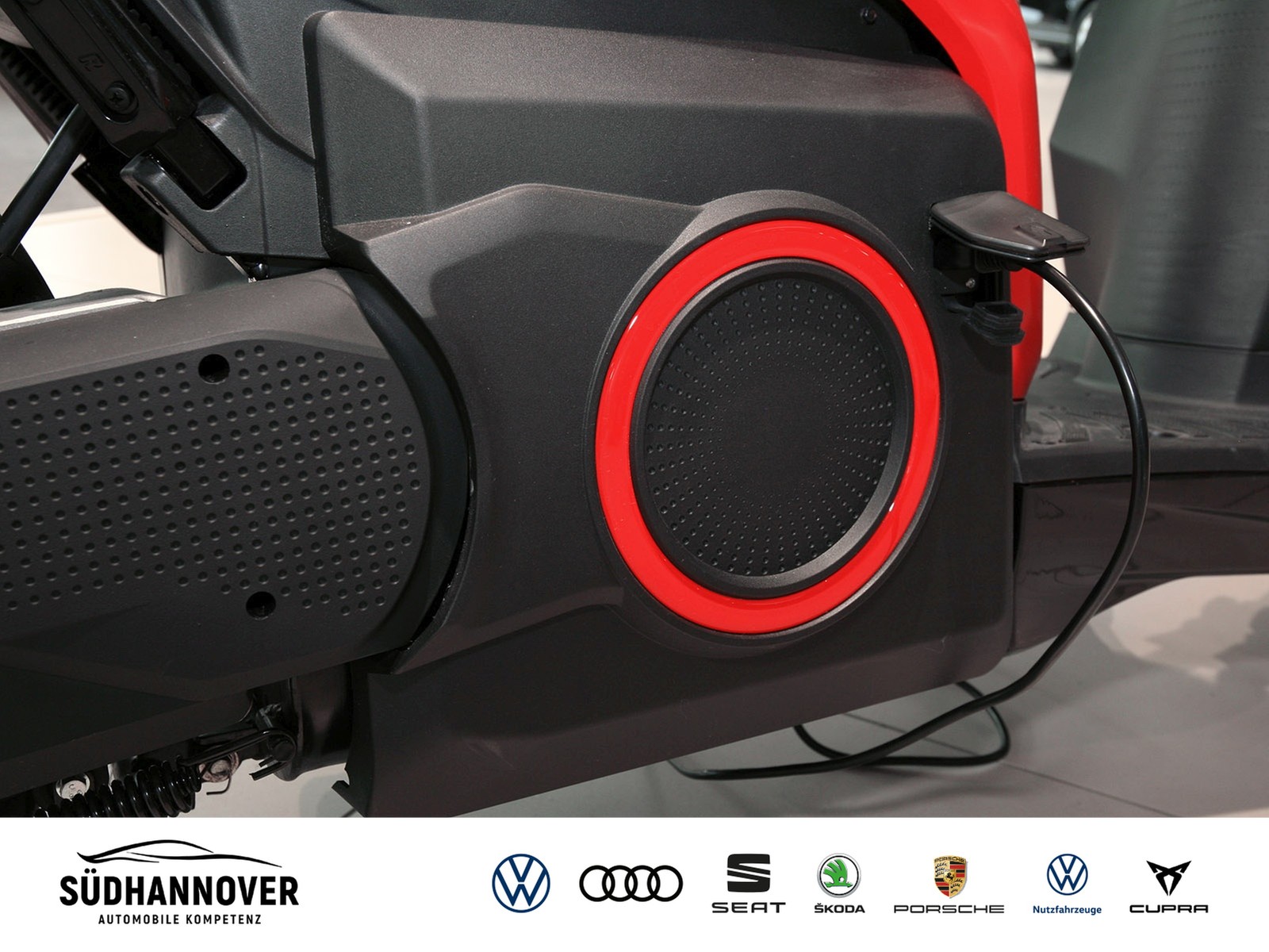 Fahrzeugabbildung SEAT MO 125 inkl. neuer Batterie Daring Red