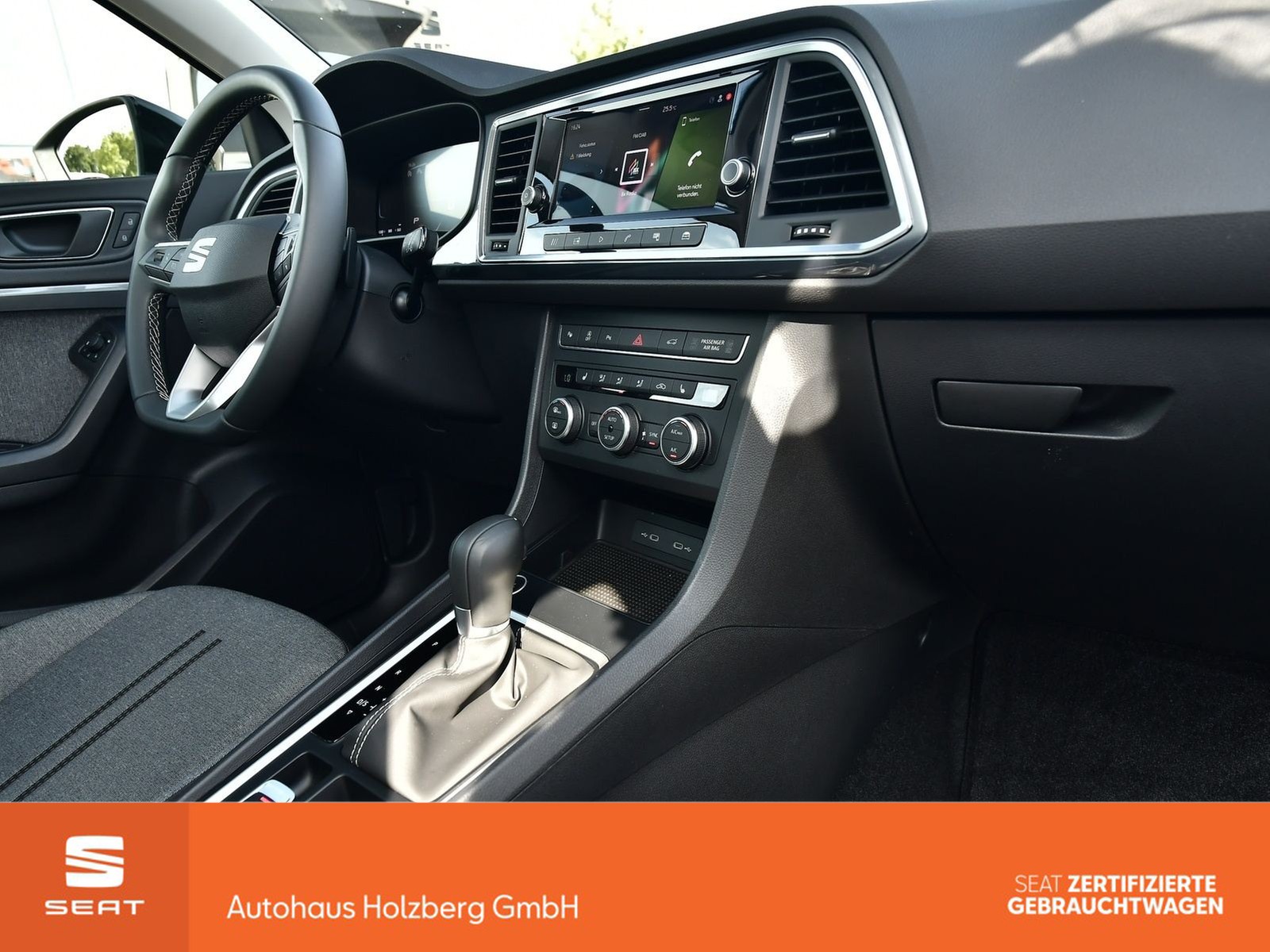 Fahrzeugabbildung SEAT Ateca 2.0 TDI DSG Style AHK+RFK+LED+FULL LINK