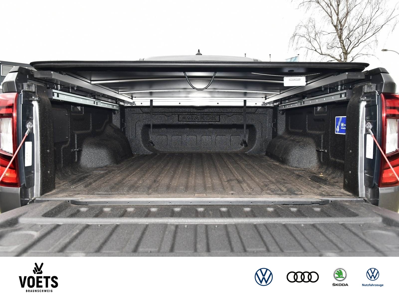 Fahrzeugabbildung Volkswagen Amarok Life 2.0 TDI AHK+STANDHZG+NAVI+PDC