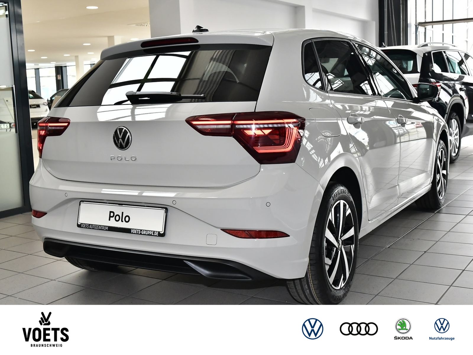 Fahrzeugabbildung Volkswagen Polo Life 1.0 TSI DSG ACC+MATRIX-LED