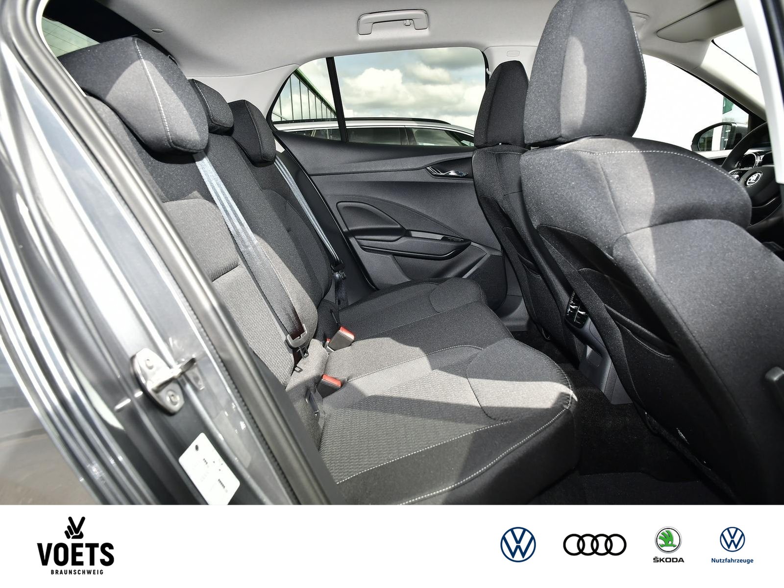 Fahrzeugabbildung SKODA Fabia Selection 1.0 TSI ACC+SHZ