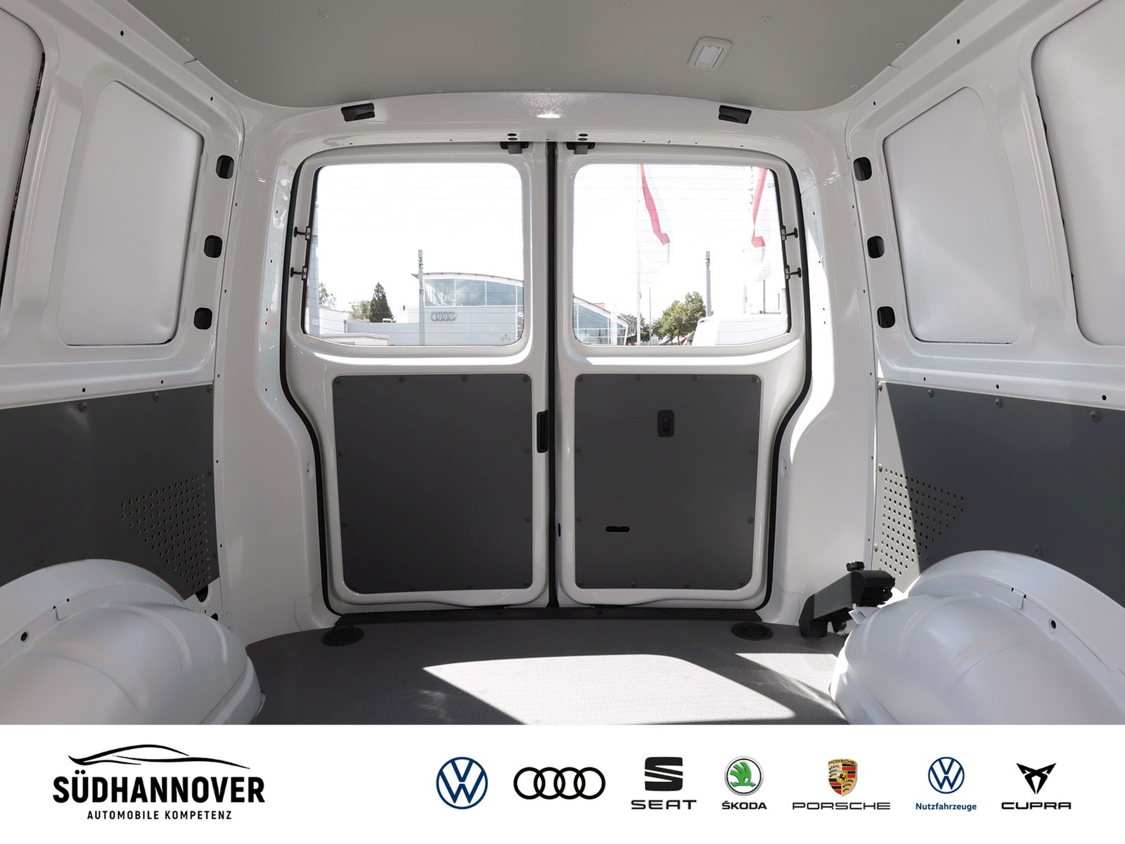 Fahrzeugabbildung Volkswagen T6 Transporter 6.1 Kasten KR 2.0TDI SG PDC ALLWE