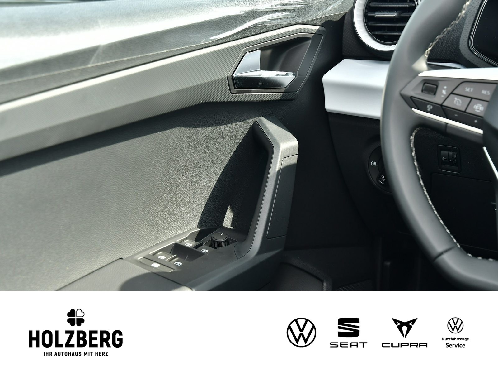 Fahrzeugabbildung SEAT Arona 1.0 TSI Style Edition CARPLAY+SHZ+LED